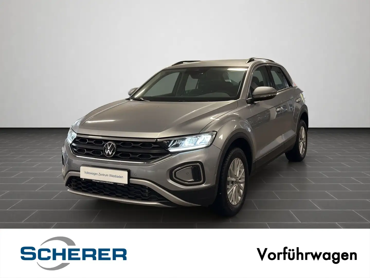 Volkswagen T-Roc Life 1.0 TSI 6-Gang GANZJAHRESREIFEN SITZH Argento - 1