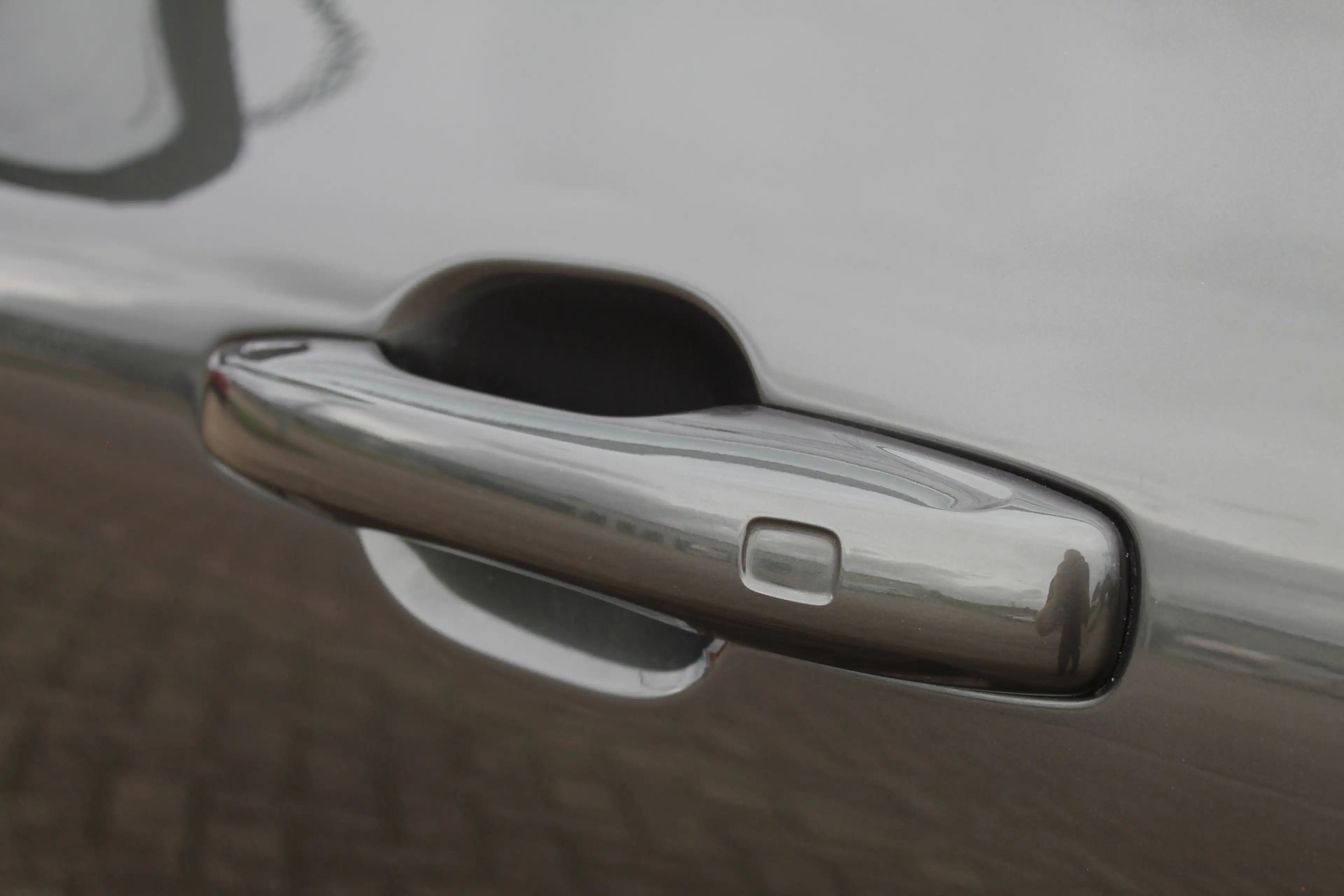 Volvo XC60 2.0 T8 Twin Engine AWD Inscription / HUD / Panoram — photo 33