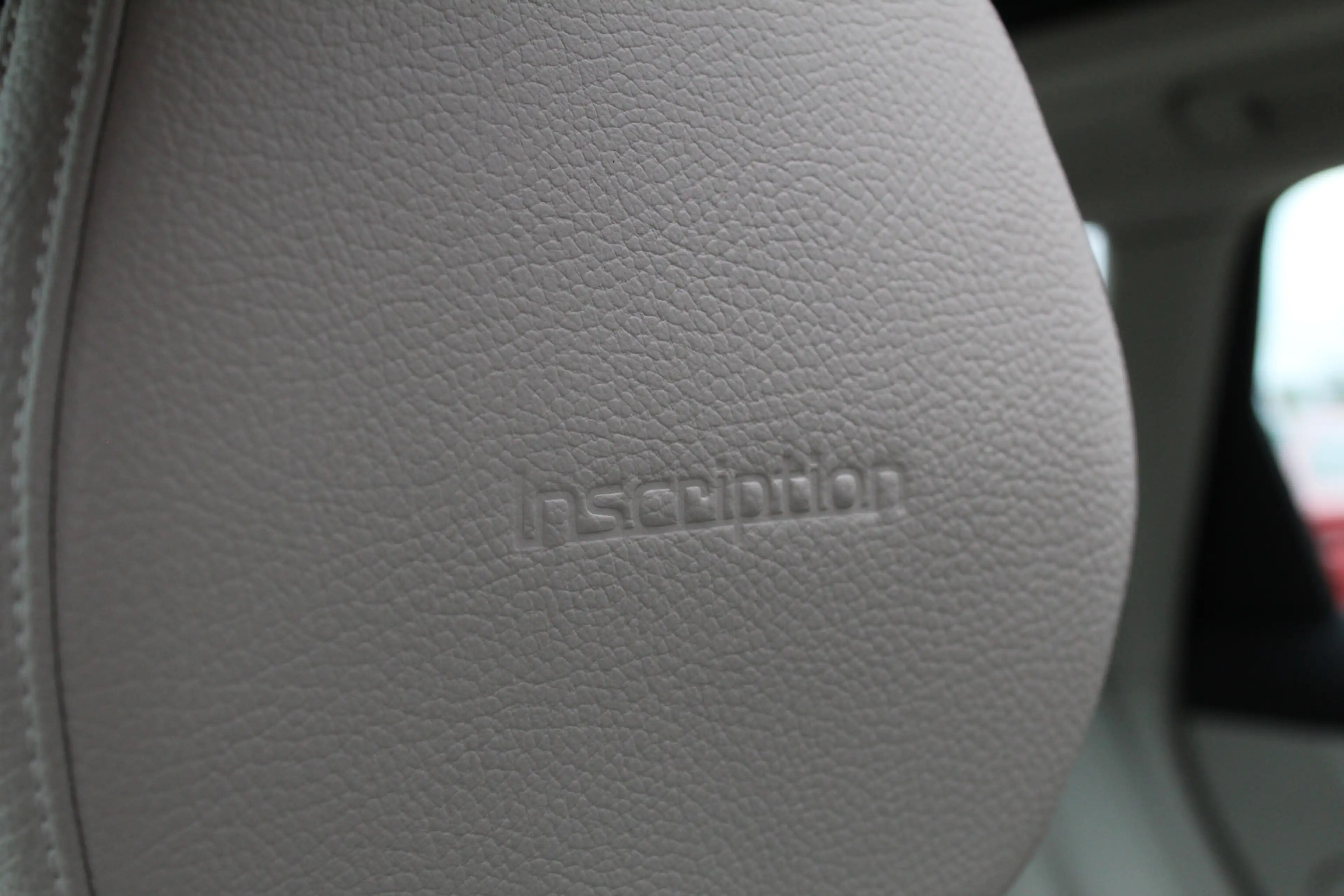 Volvo XC60 2.0 T8 Twin Engine AWD Inscription / HUD / Panoram — photo 26
