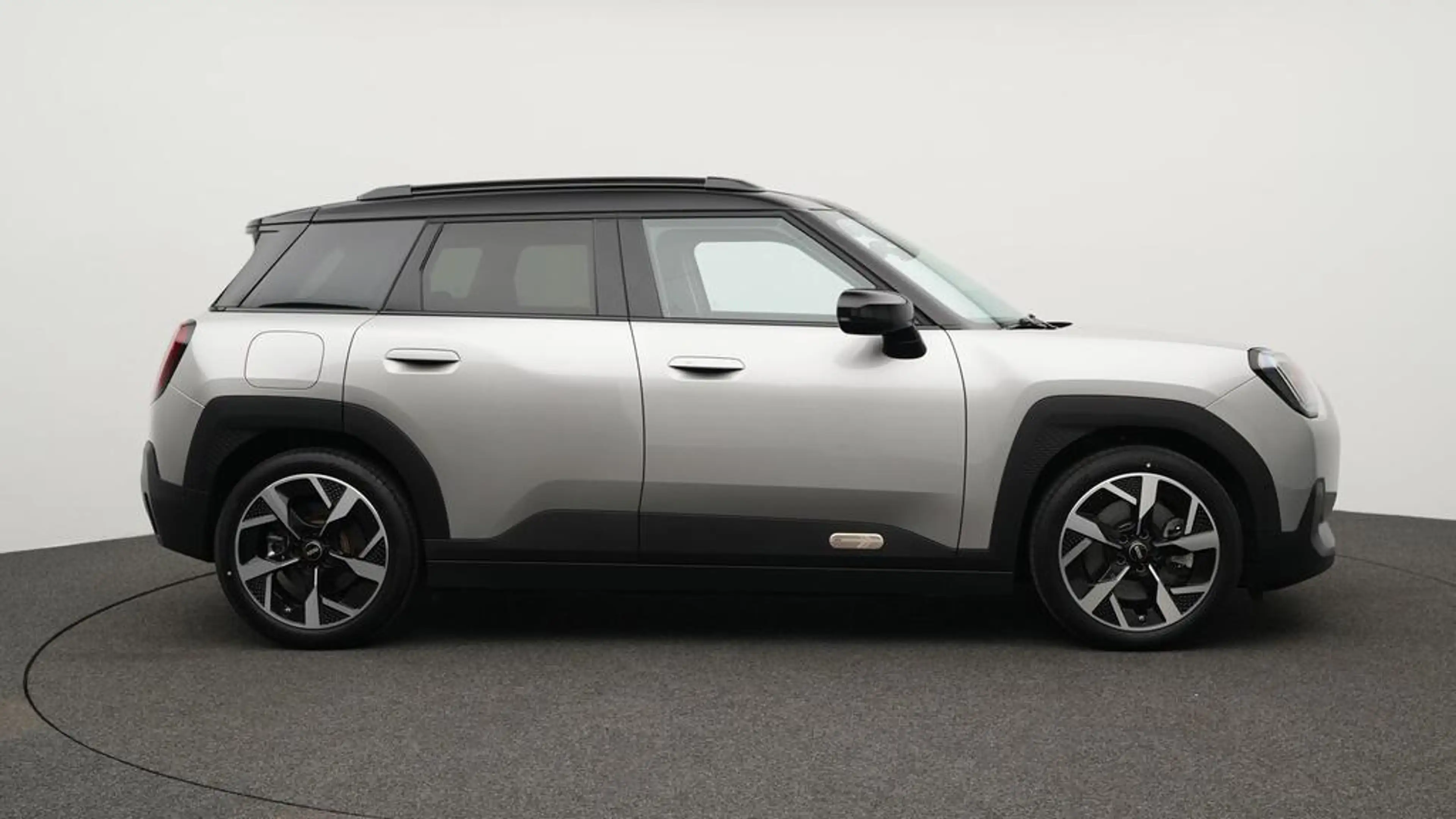 MINI Aceman Classic Trim — photo 2