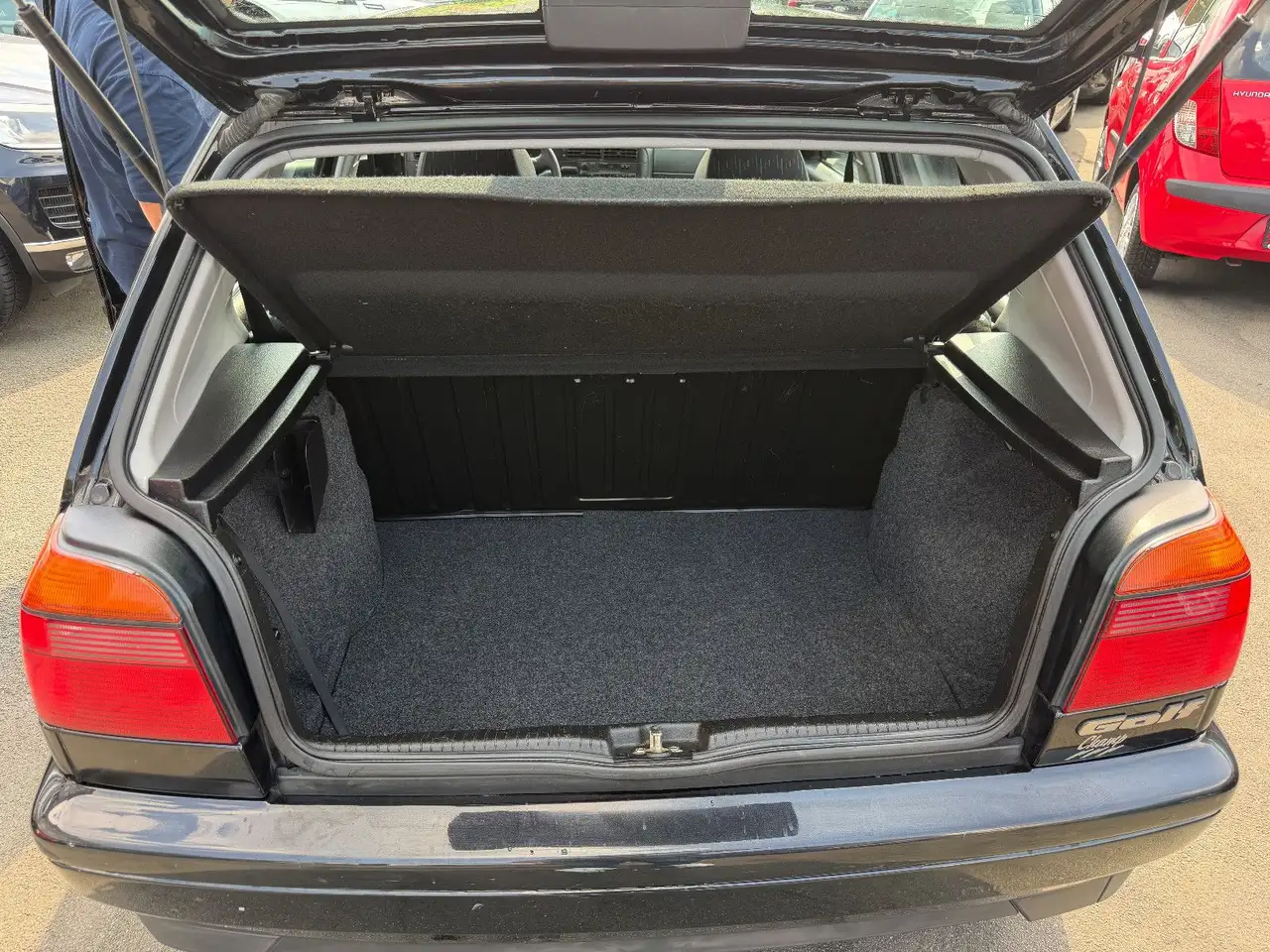 Volkswagen Golf 1.6 Champ, foto 12