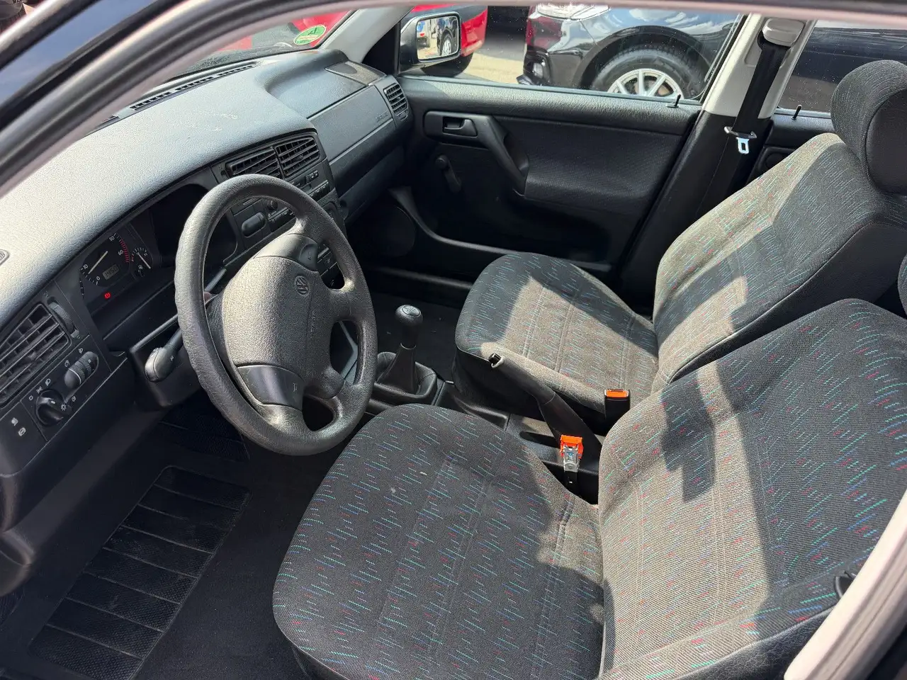Volkswagen Golf 1.6 Champ, foto 10