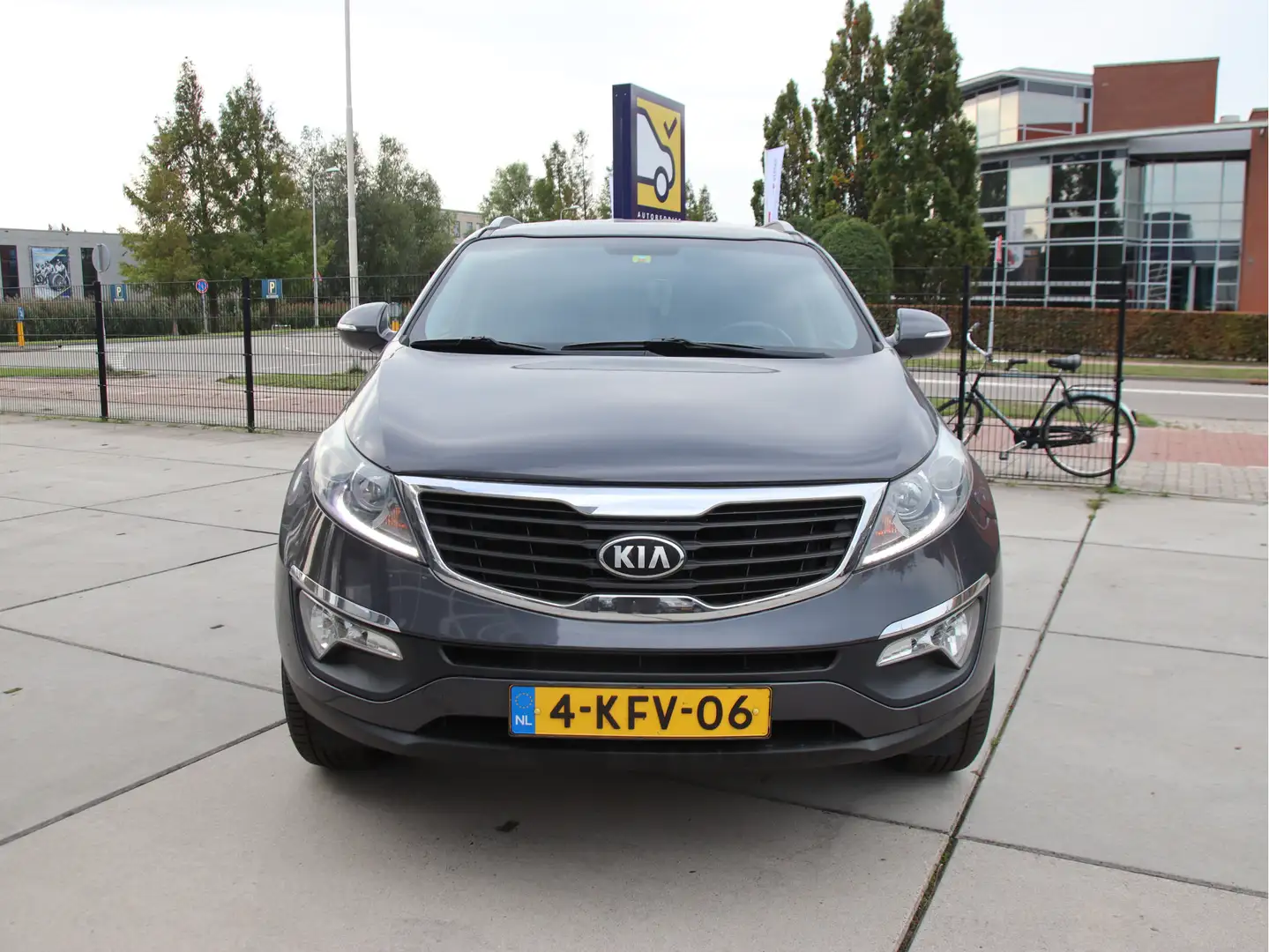 Kia Sportage 1.6 GDI Plus Pack Clima, Camera, NL auto, Nieuwe A Grijs - 2