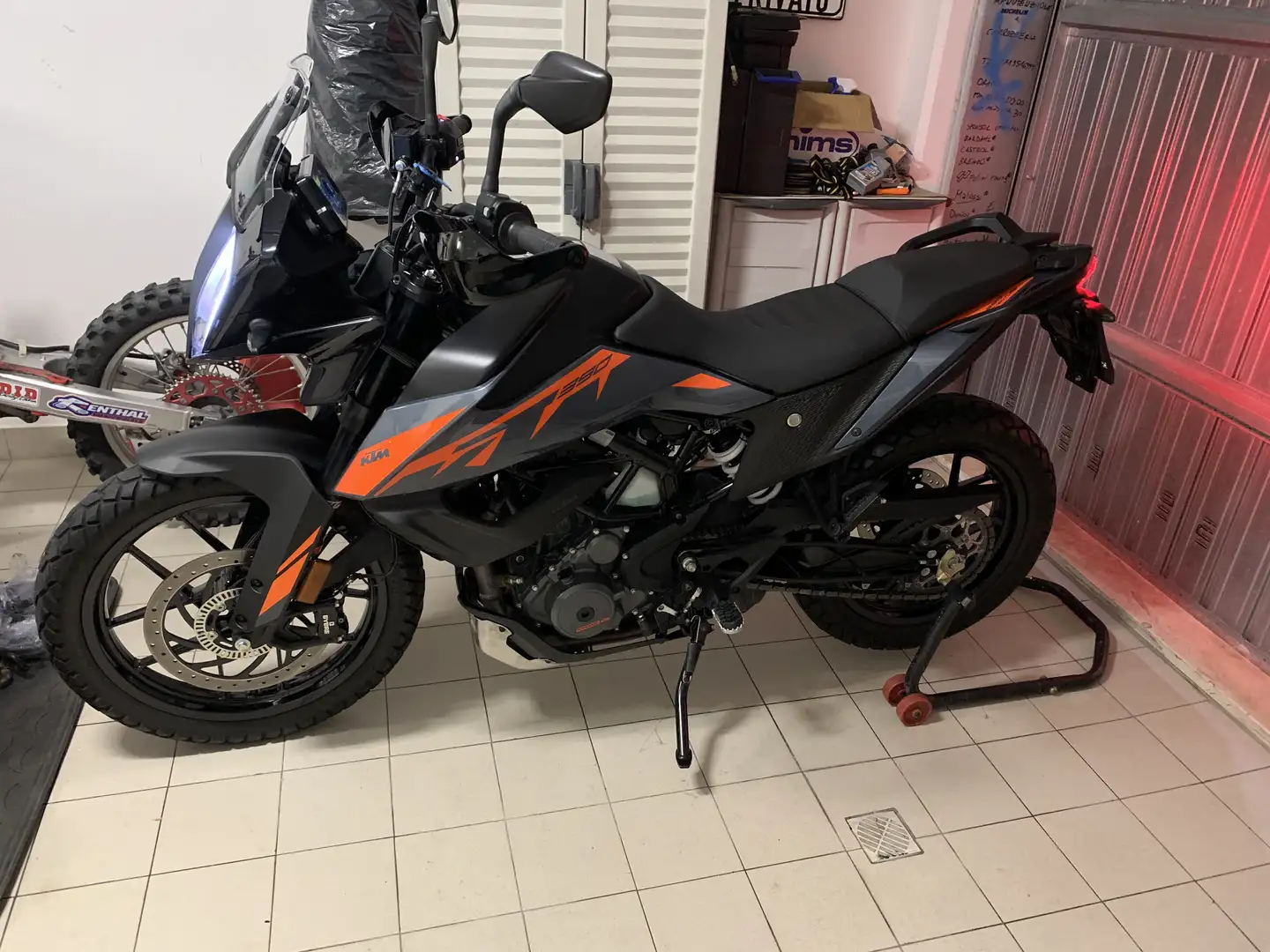 KTM 390 Adventure - 2