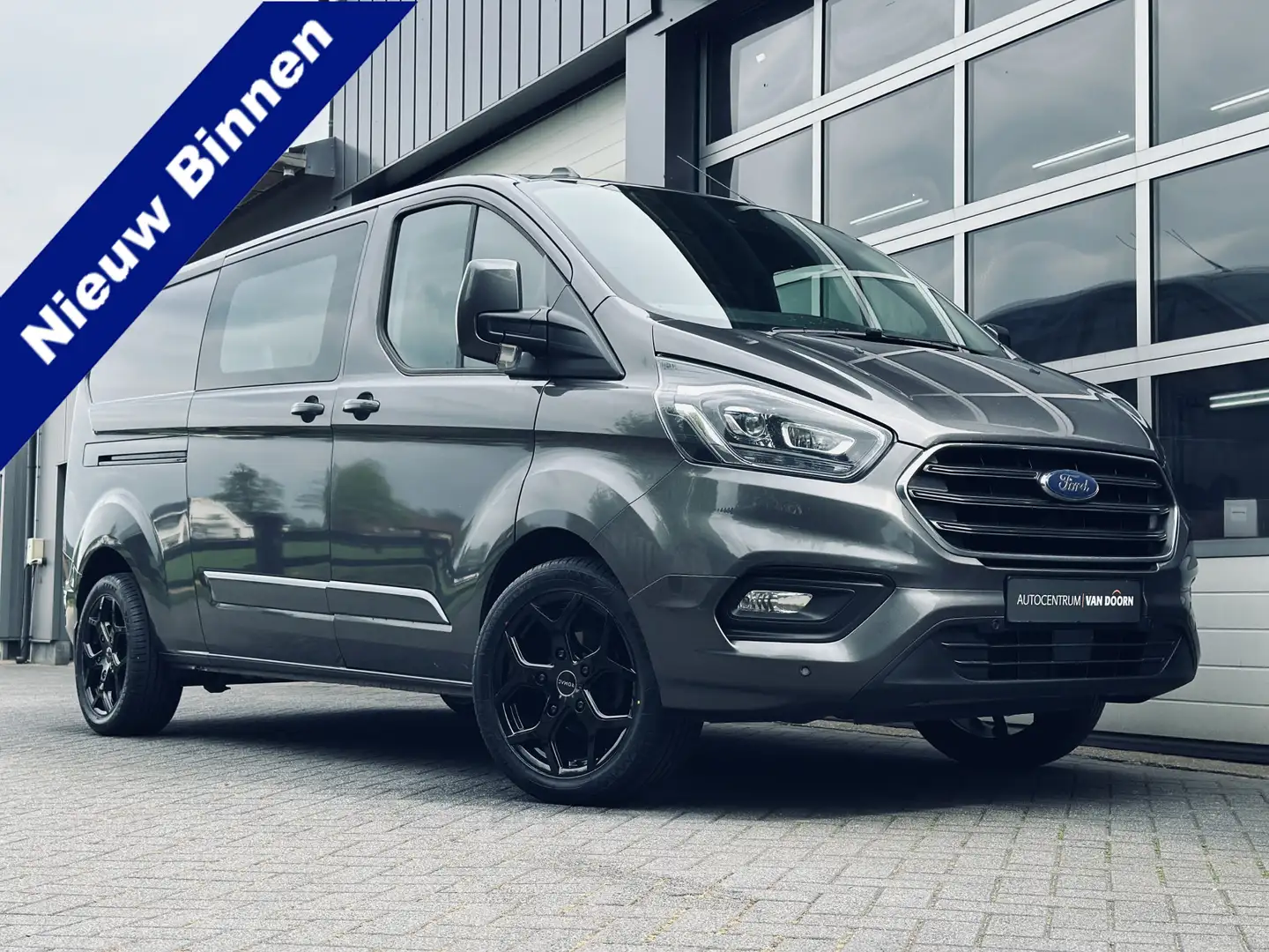 Ford Transit Custom 300 2.0 TDCI 170pk | Automaat | L2 | Dubbel Cabine Grijs - 1