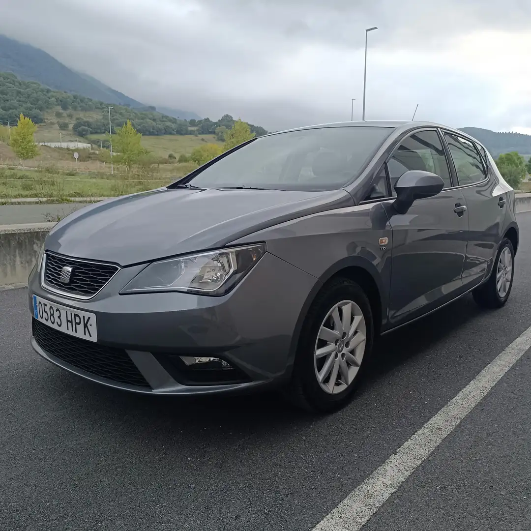 SEAT Ibiza 1.6TDI CR Style 105 Plateado - 1