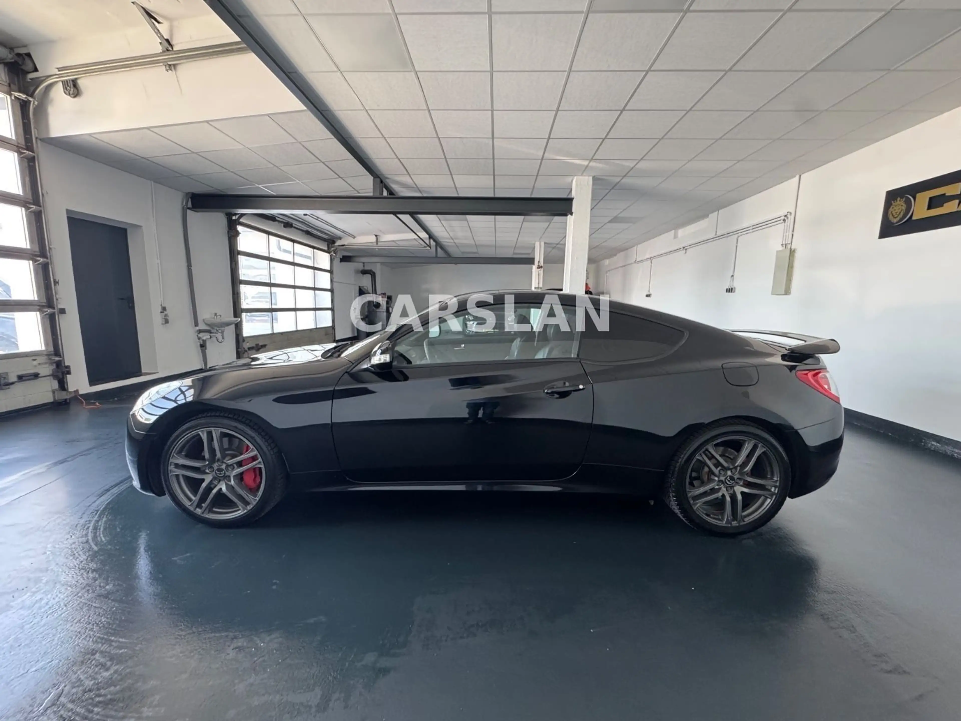 Hyundai Genesis Coupe 3.8 V6 SPORT+LEDER+SHZ+PDC+KEYLESS — photo 9