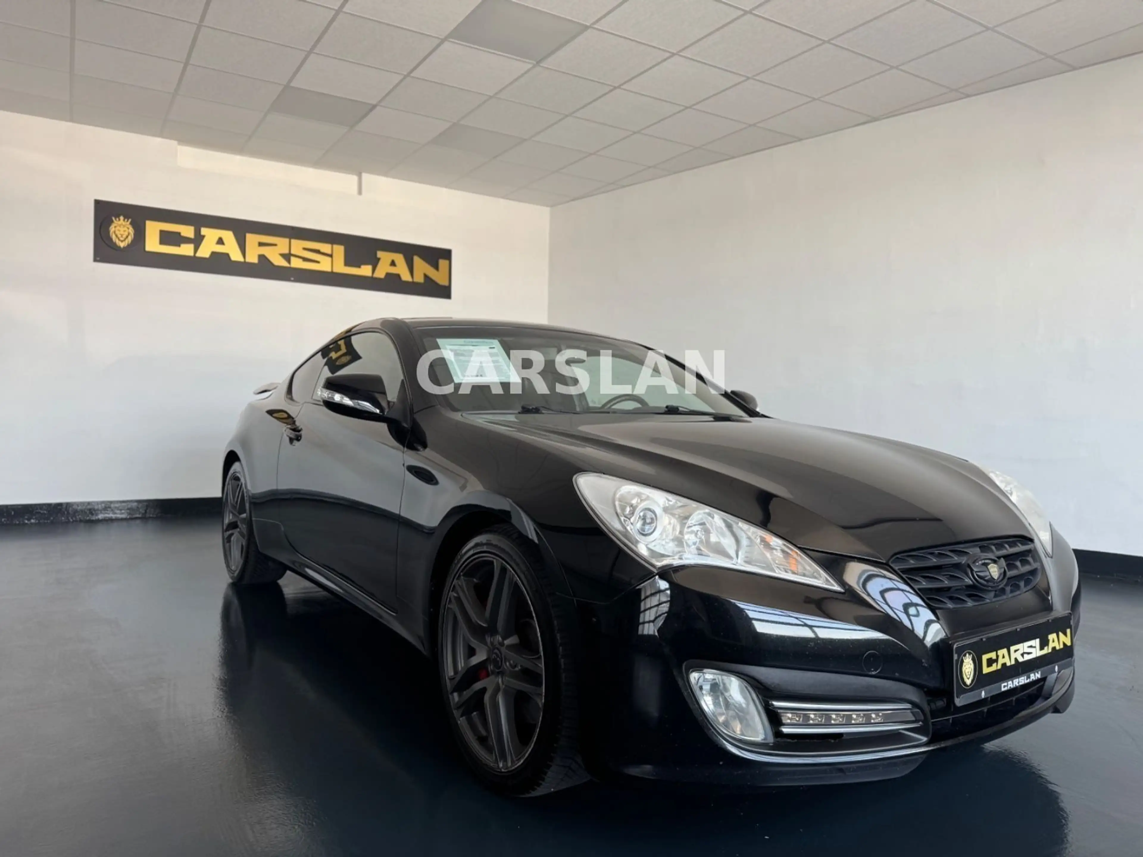 Hyundai Genesis Coupe 3.8 V6 SPORT+LEDER+SHZ+PDC+KEYLESS — photo 5