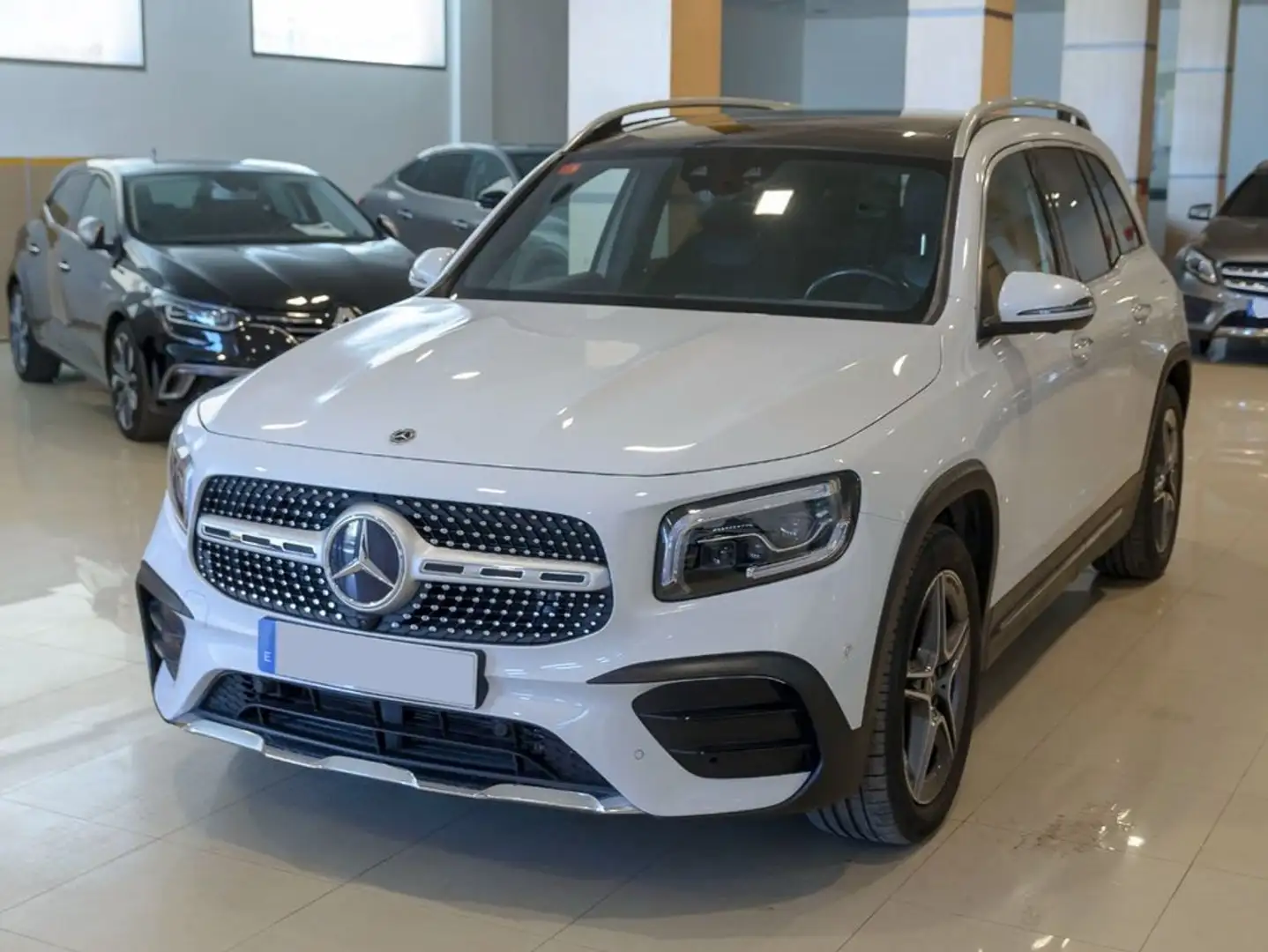 Mercedes-Benz GLB 200 2.0 D 4MATIC DCT 110KW 150CV Blanco - 1