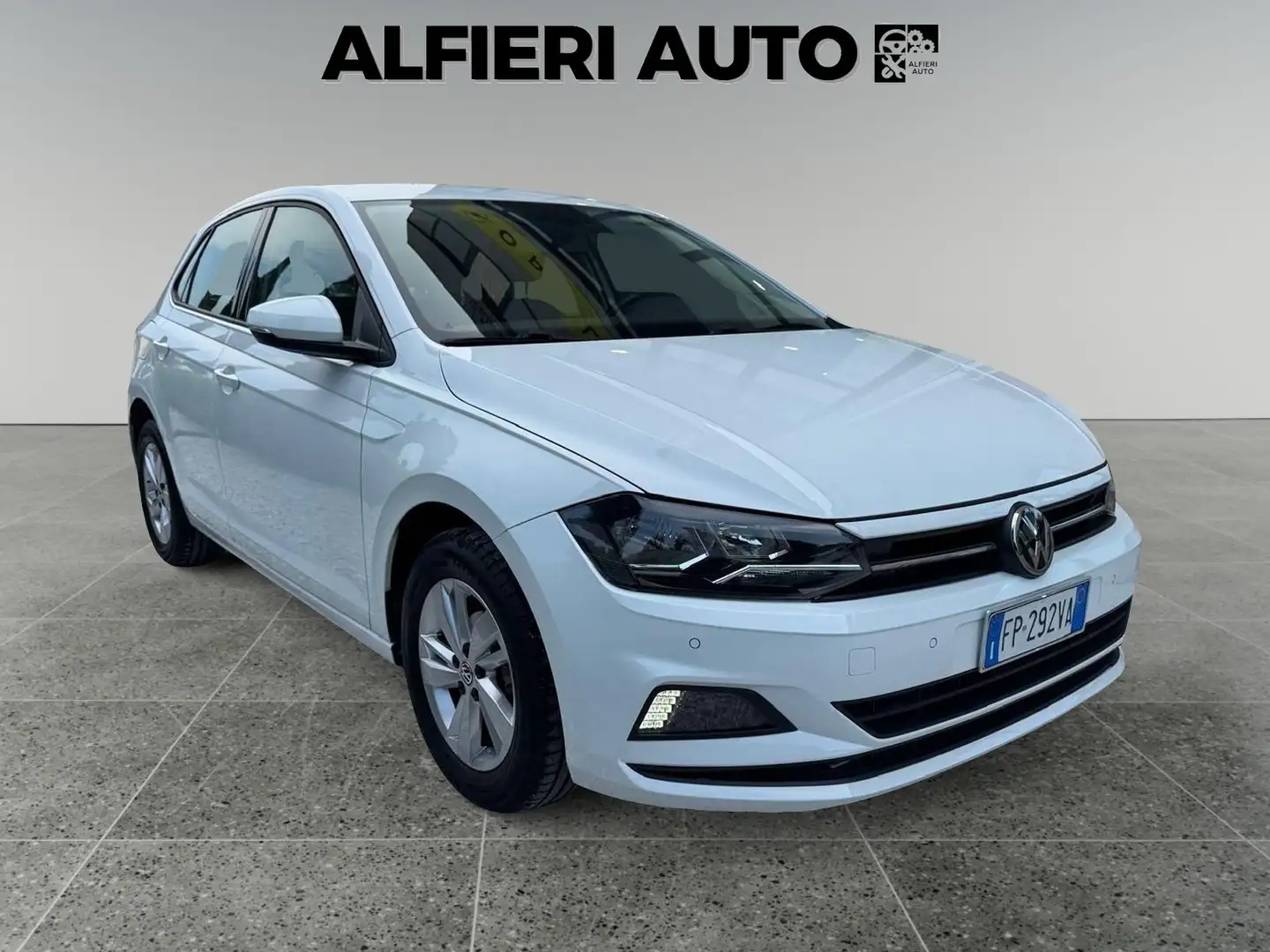 Volkswagen Polo 1.0 MPI Benzina 65cv MT 5porte Wit - 1
