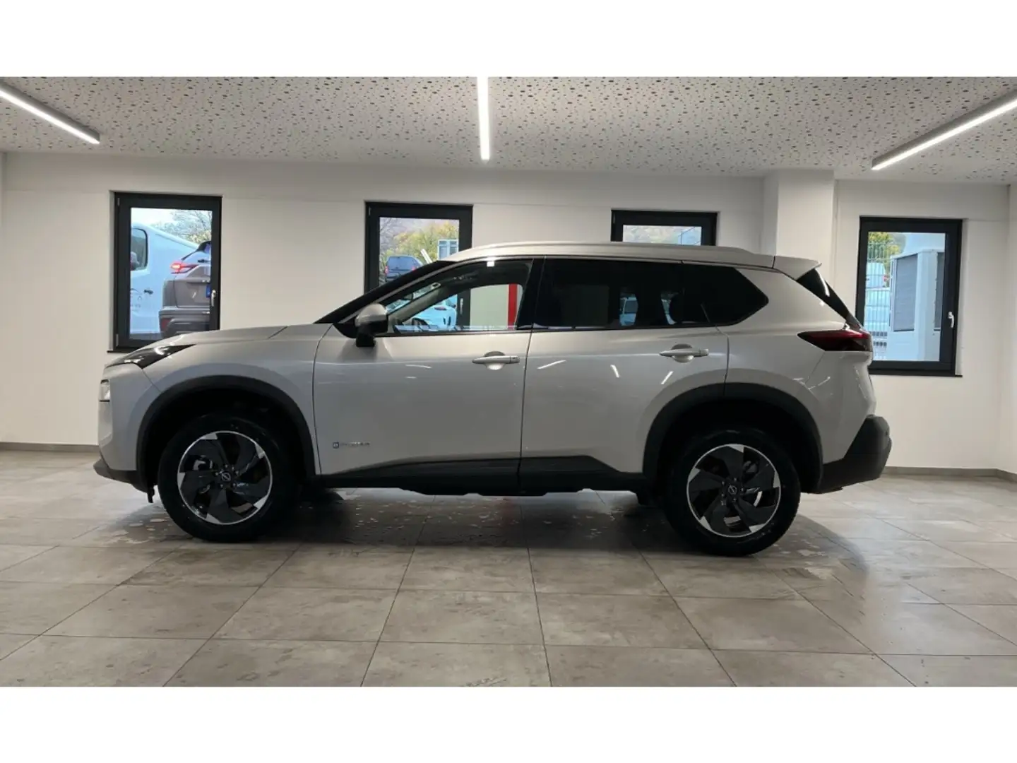 Nissan X-Trail 1.5 VC-T e-Power N-Connecta ACC el.Heckklappe Silber - 2