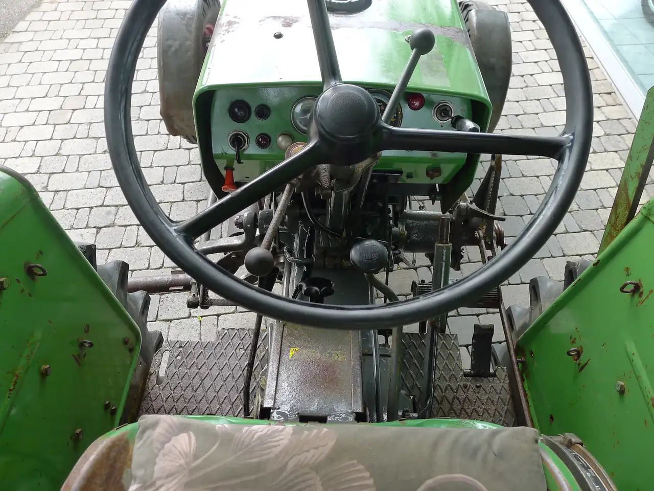 Farmer 1D Schlepper Originalzustand, foto 5