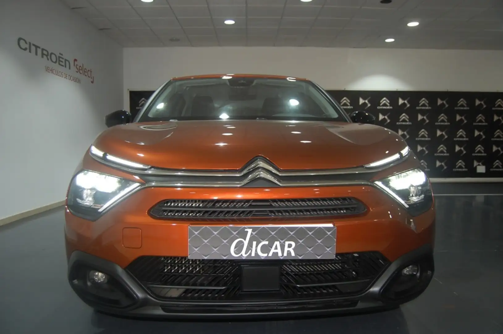 Citroen C4 1.2 PureTech Feel Pack S&S EAT8 130 Oranj - 1