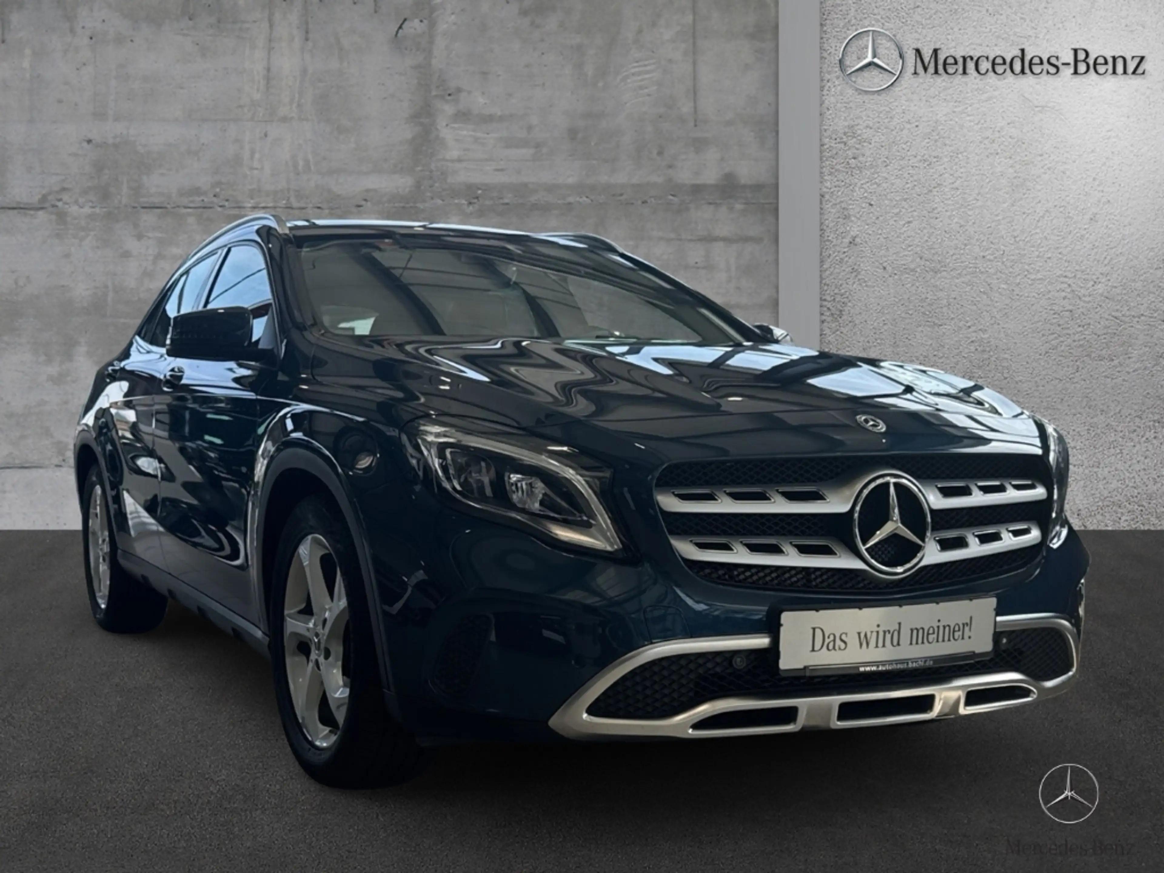 Mercedes-Benz GLA 200 Urban DCT StandHZG Panodach Navi LED El. Heckklapp — photo 2