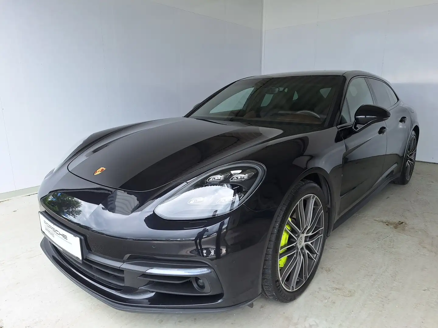 Porsche Panamera 4 E-Hybrid Sport Turismo Schwarz - 2