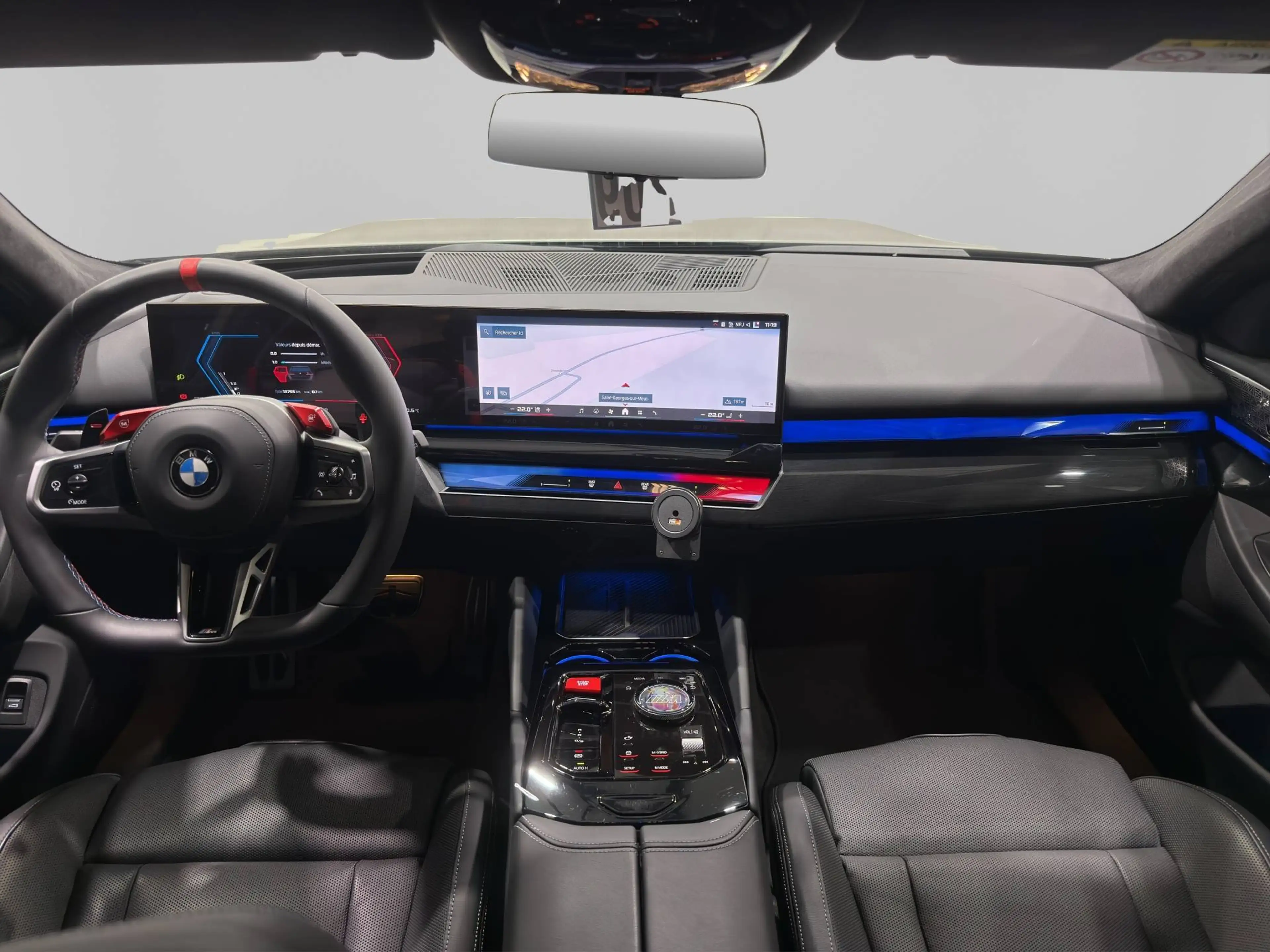 BMW M5 TOURING G99 ***M CARBON CERAMIC BREAKS*SUNROOF*BOWERS&WILKINS*LEATHER SEATS MERINO*** — photo 7