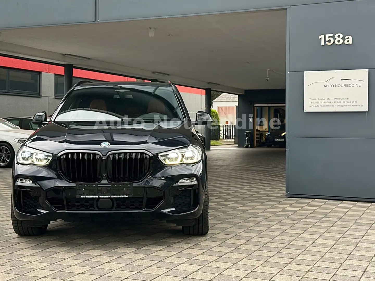 BMW X5 M 50d M-Sportpaket*M-Paket*BMW-Garantie 4/2028 Negru - 2