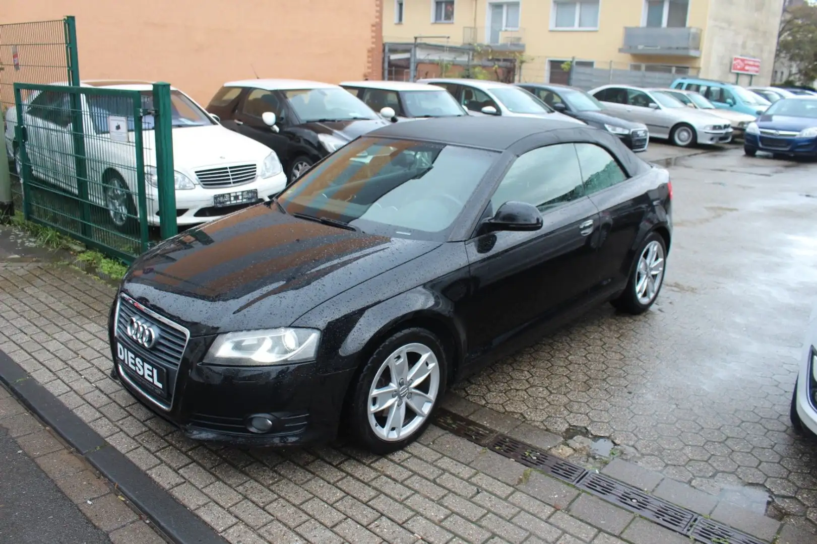 Audi A3 Cabriolet Ambition/Navi/Leder/Bi-Xenon/Tüv Schwarz - 1