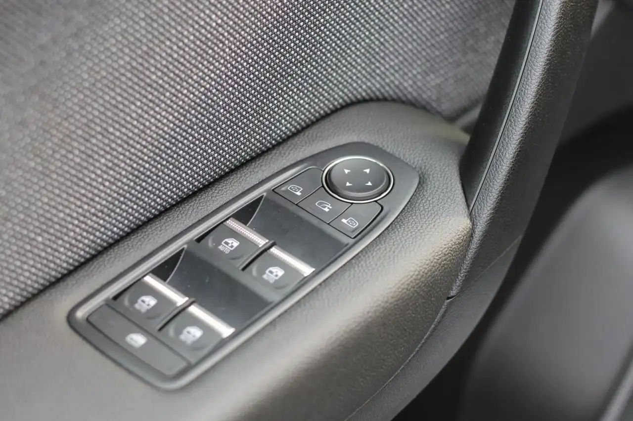 Renault Symbioz Full Hybrid E-Tech 145 CV Techno, миниатюра 21