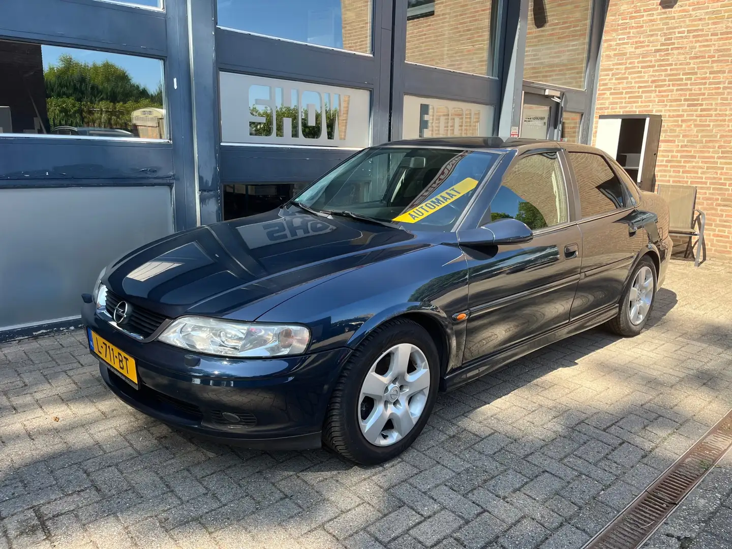 Opel Vectra 1.8-16V GL Blu/Azzurro - 1