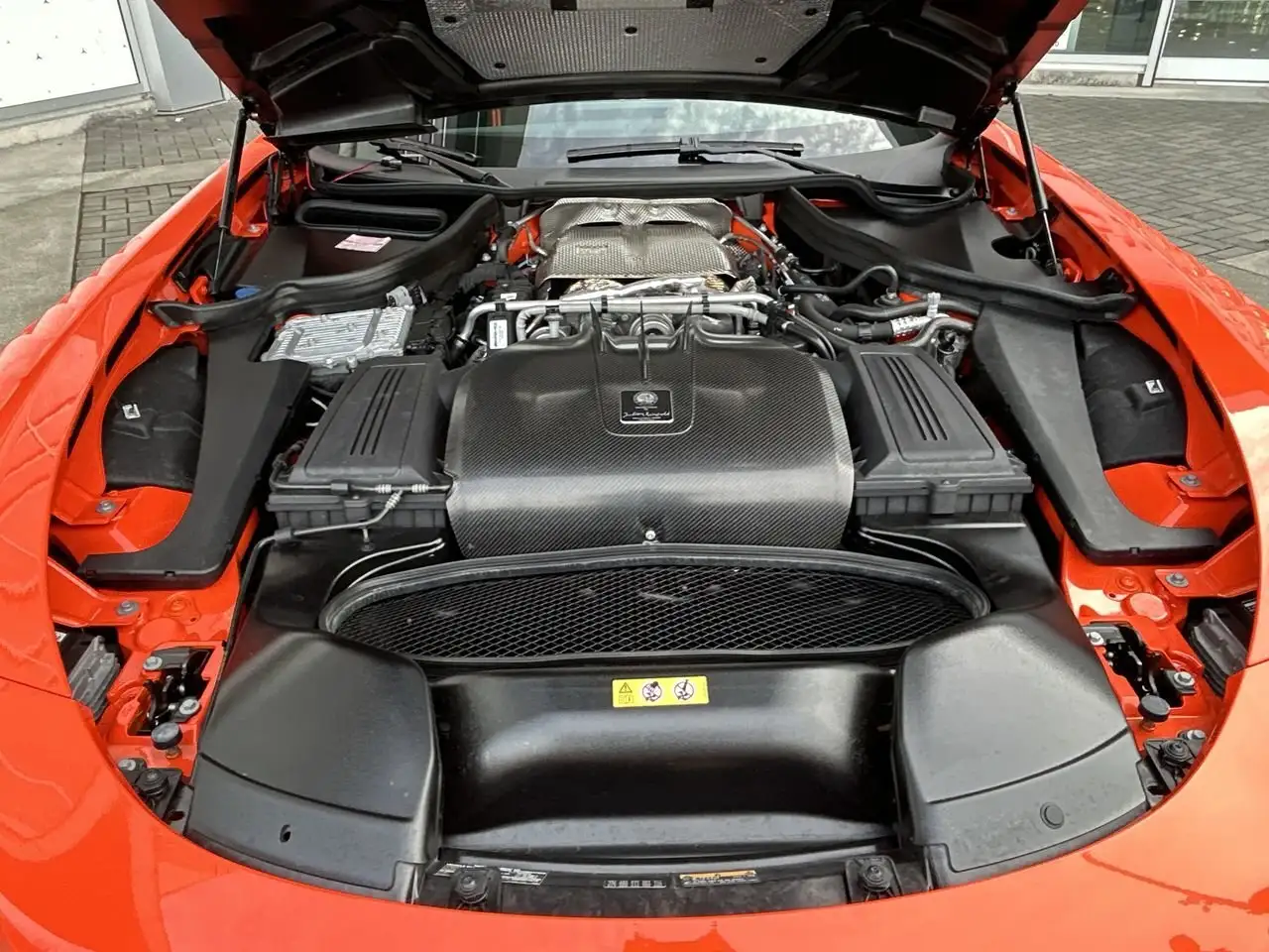 Mercedes-Benz AMG GT снимка Mercedes-Benz AMG GT