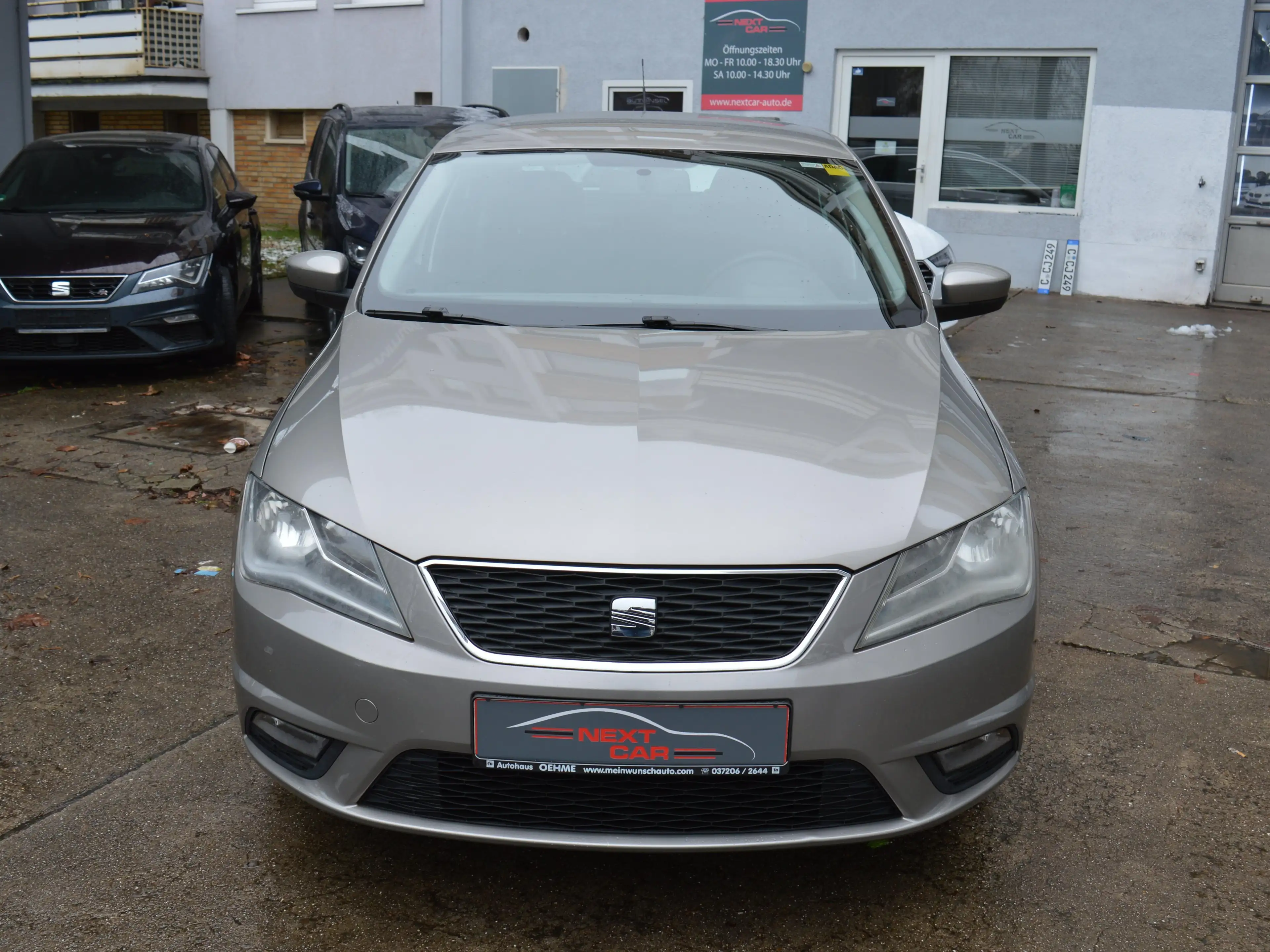 SEAT Toledo Toledo 1.2 TSI (Ecomotive) Start *PDC*Tempomat* — photo 2