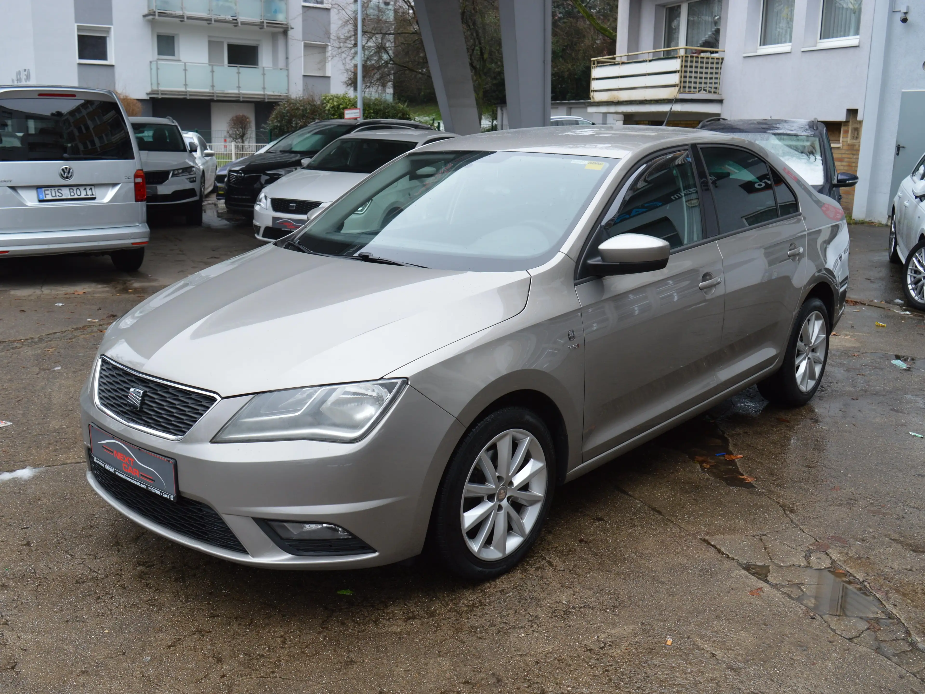 SEAT Toledo Toledo 1.2 TSI (Ecomotive) Start *PDC*Tempomat*
