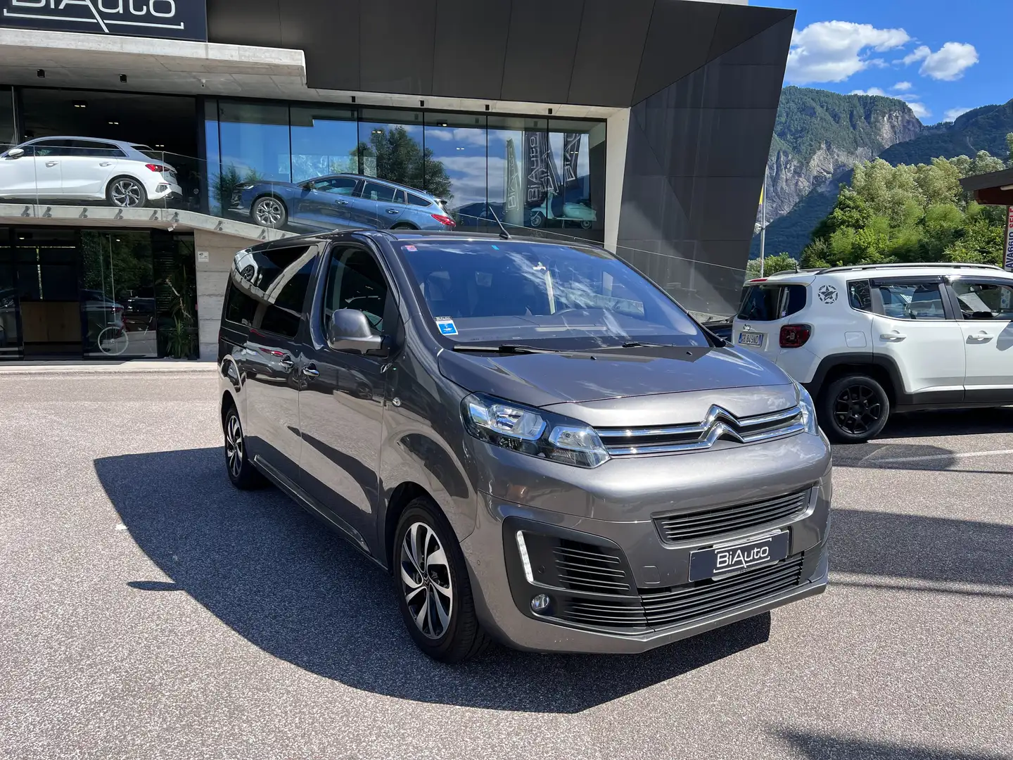 Citroen Spacetourer 2.0 BLUEHDI 150CV FEEL Grigio - 2