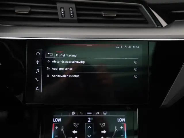 Audi E-Tron view 24