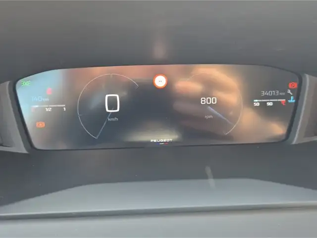 Peugeot 208 view 15