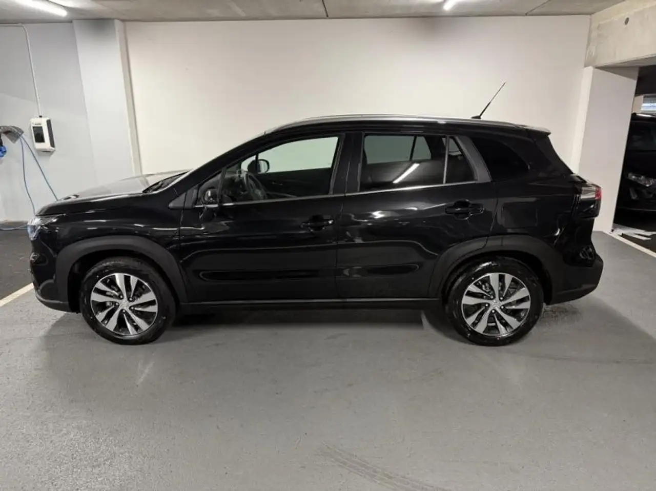 Suzuki S-Cross 2024