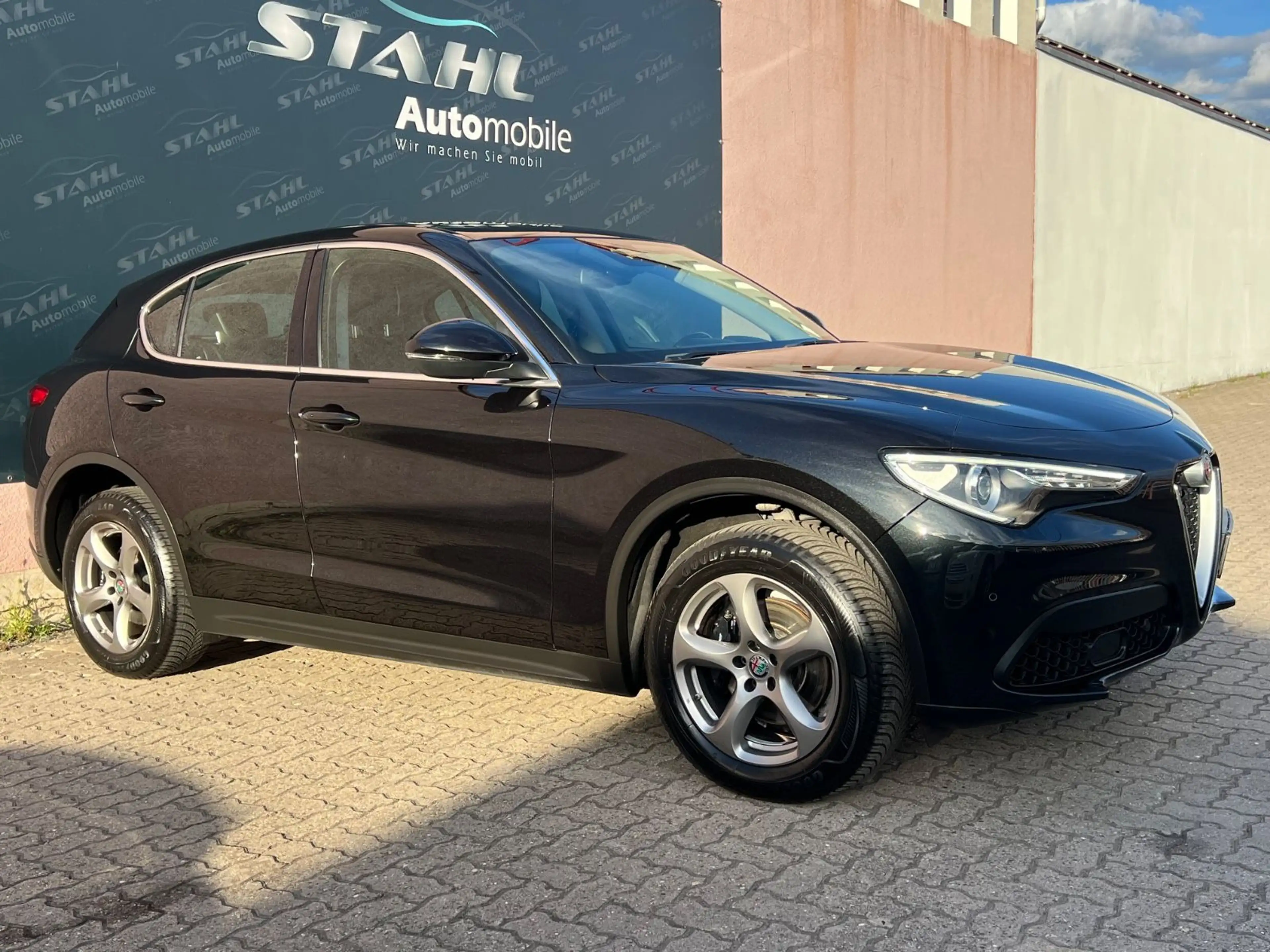 Alfa Romeo Stelvio Super Q4 LED*ACC*KAMERA*NAVI*SHZ*Top! — photo 5