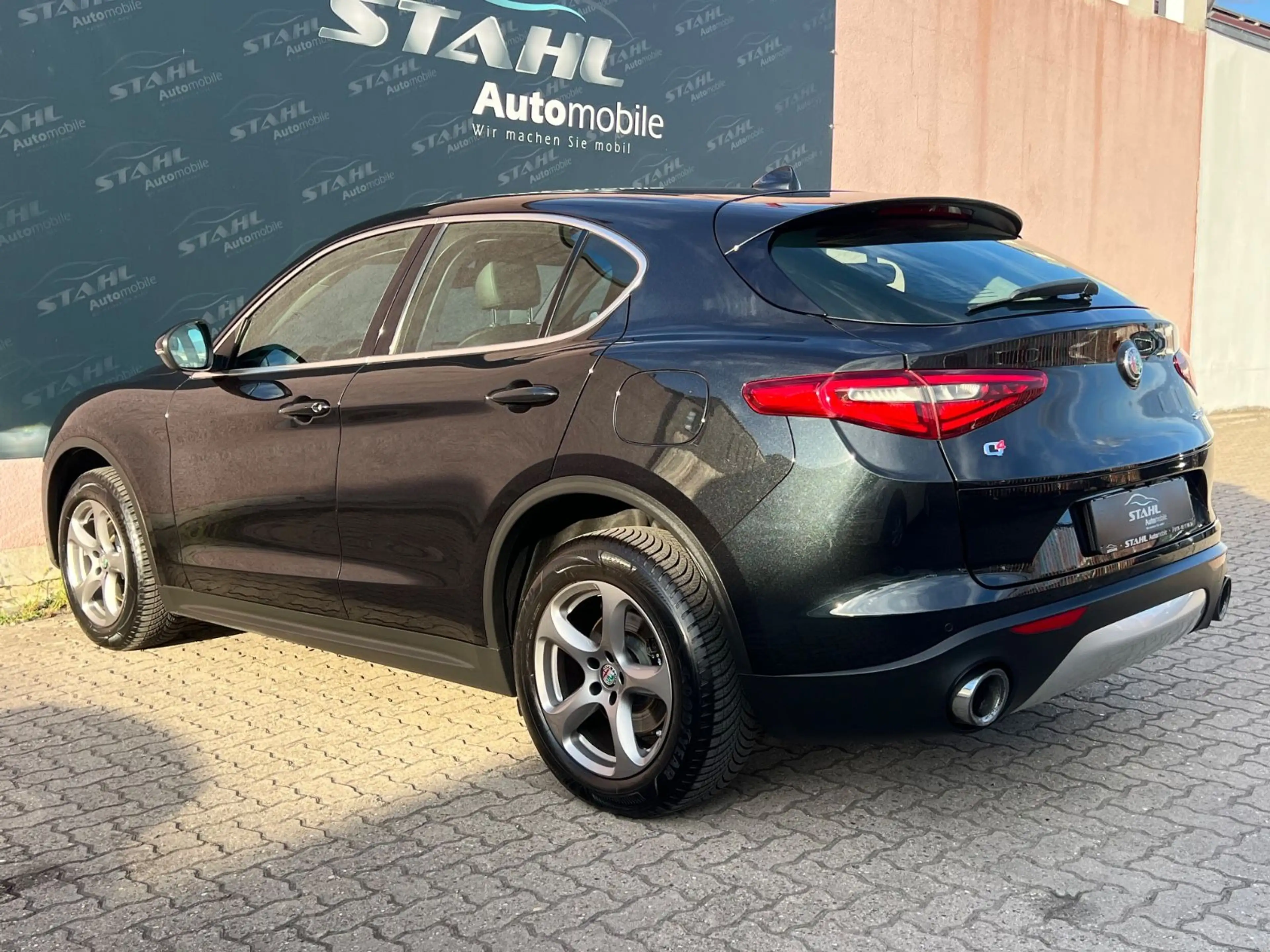 Alfa Romeo Stelvio Super Q4 LED*ACC*KAMERA*NAVI*SHZ*Top! — photo 9