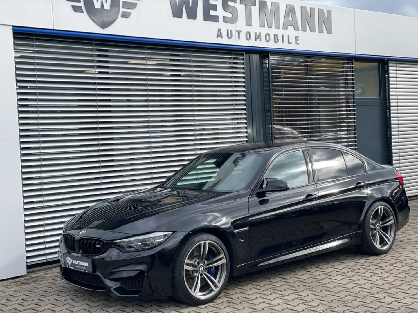 BMW M3 Lim./DKG M DRIVERS//HEAD-UP/EU6/SHZ/PDC Schwarz - 1