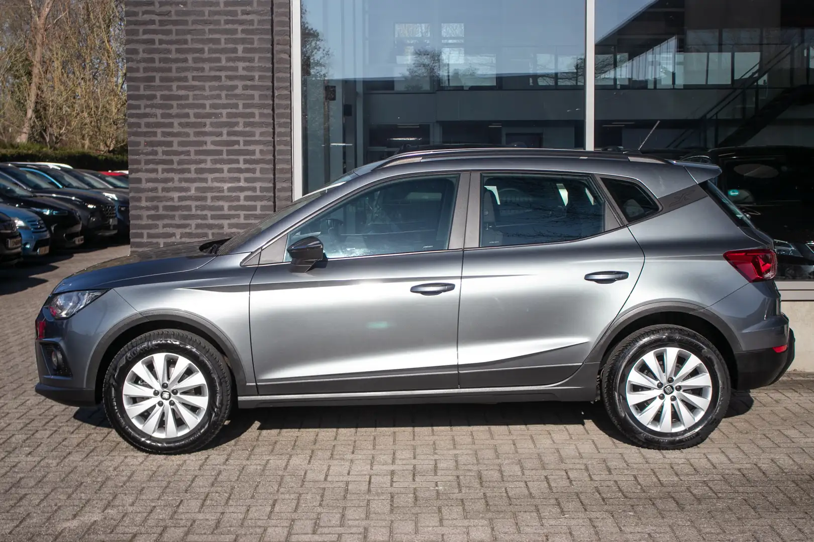 SEAT Arona 1.0 TSI Xcellence Launch Edition - All-in rijklrpr Gris - 2