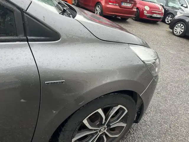 Renault Clio view 10