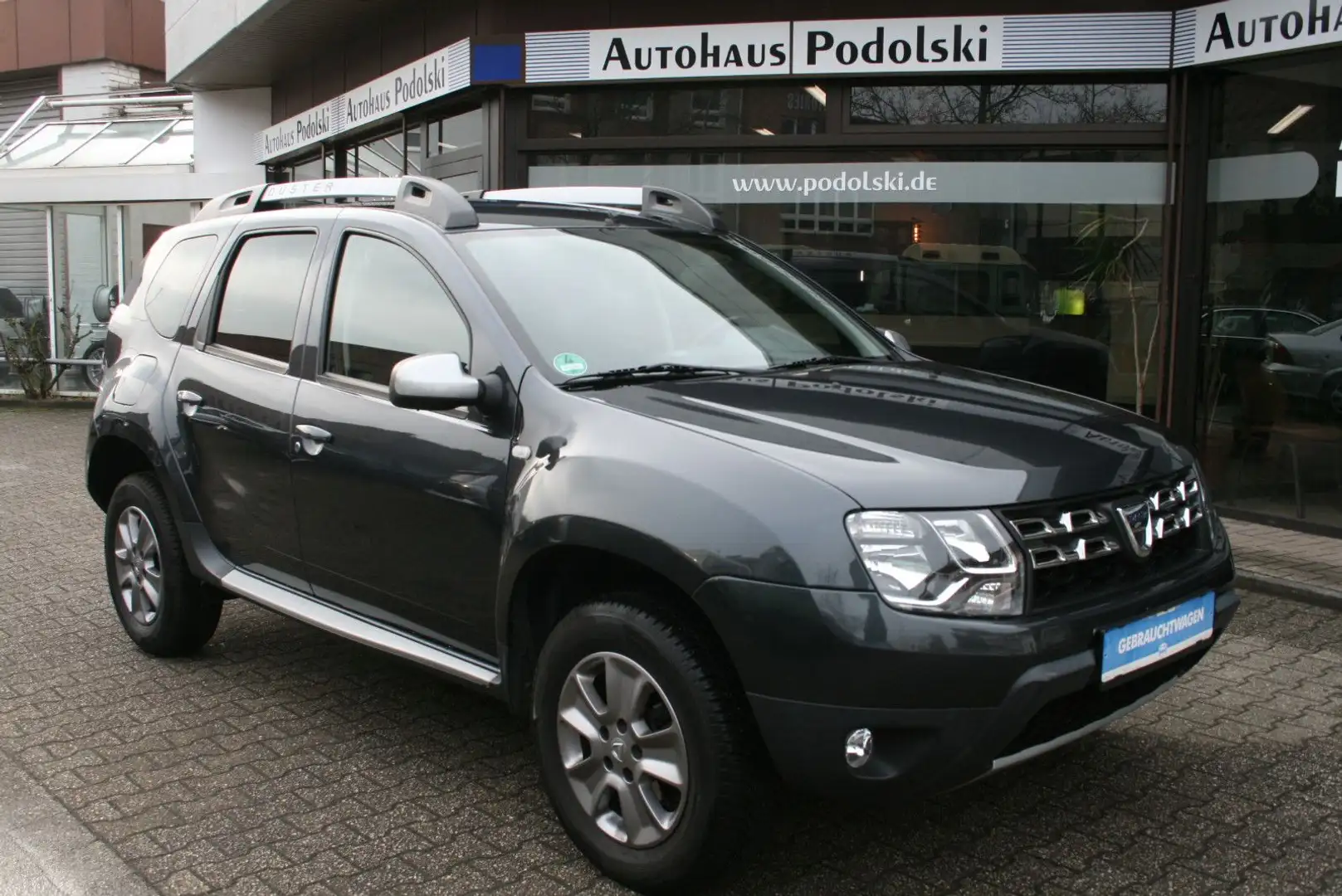 Dacia Duster I Laureate 4x2 | 63 TKm | 1-Hand | Klima Grau - 1
