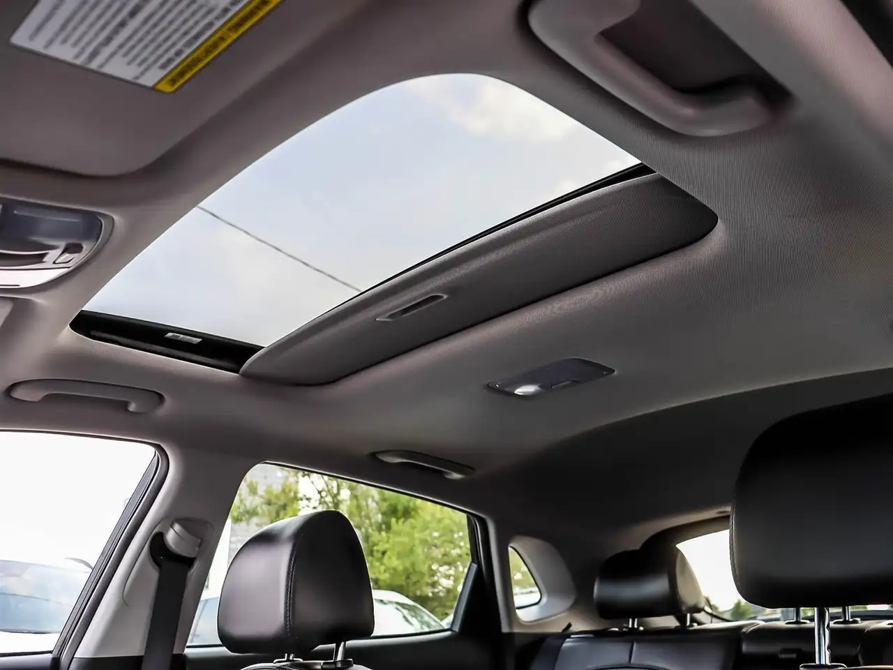 Hyundai KONA photo Hyundai KONA