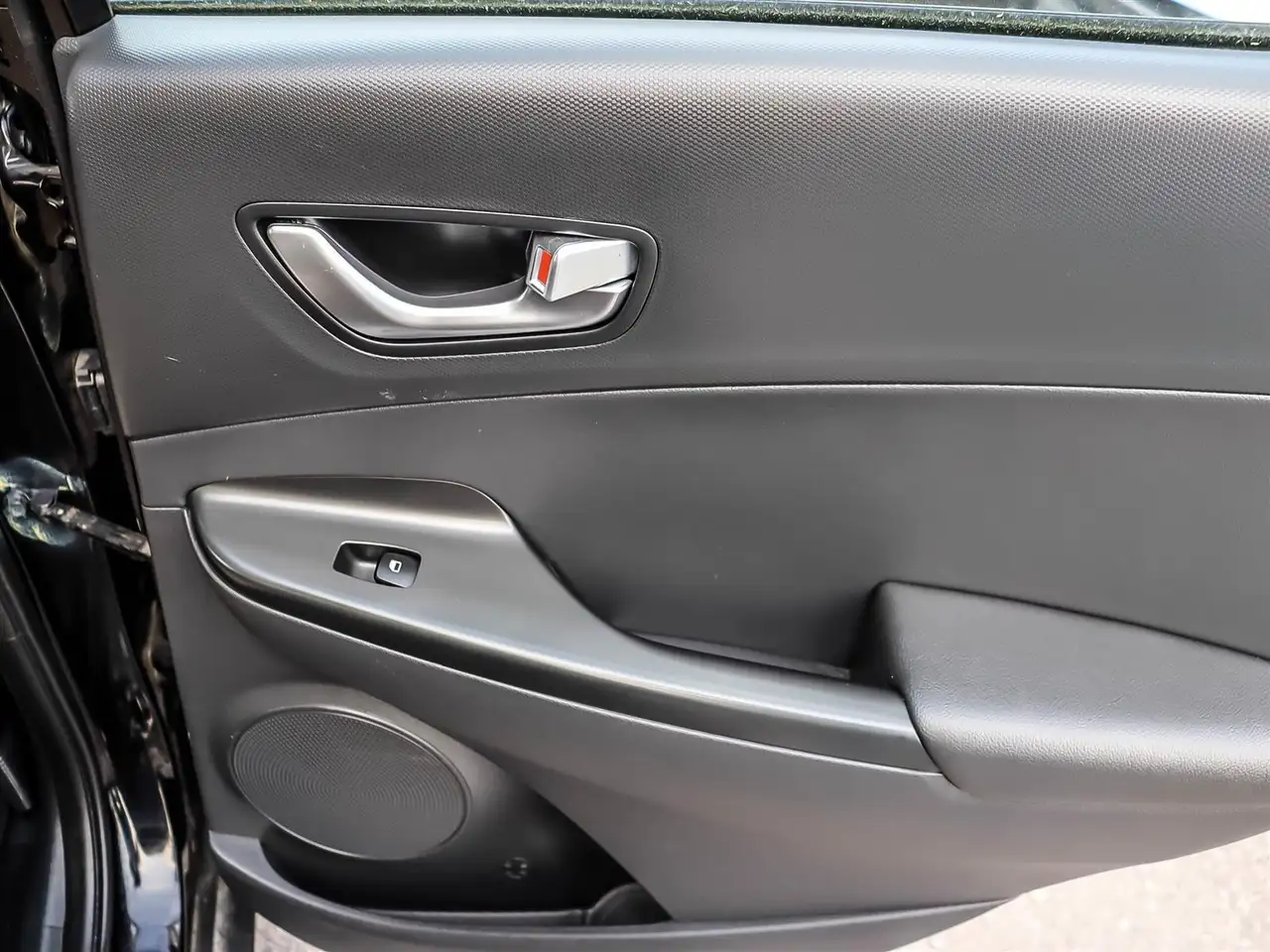 Hyundai KONA photo Hyundai KONA