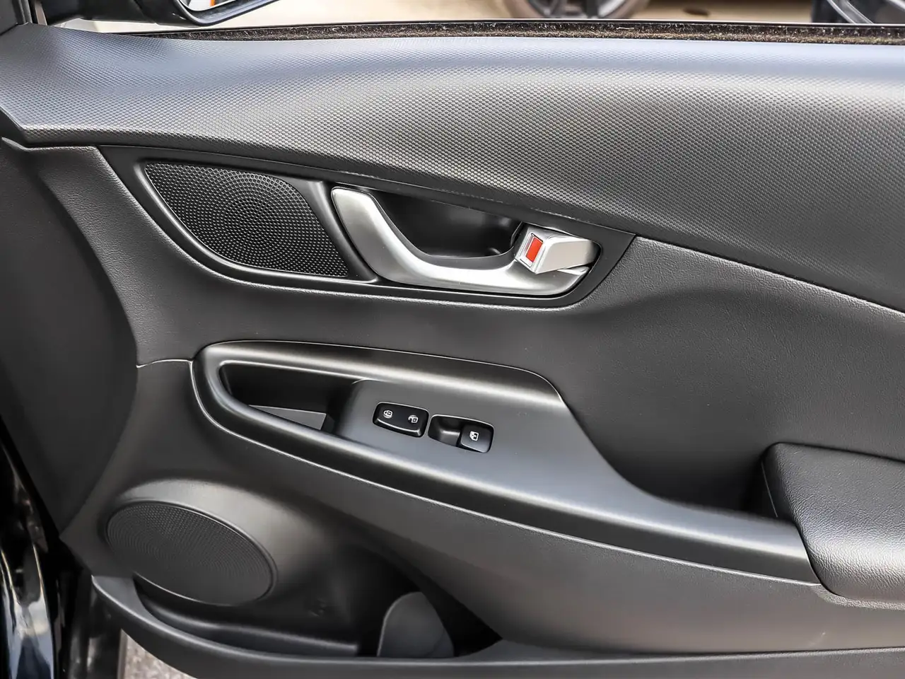 Hyundai KONA photo Hyundai KONA