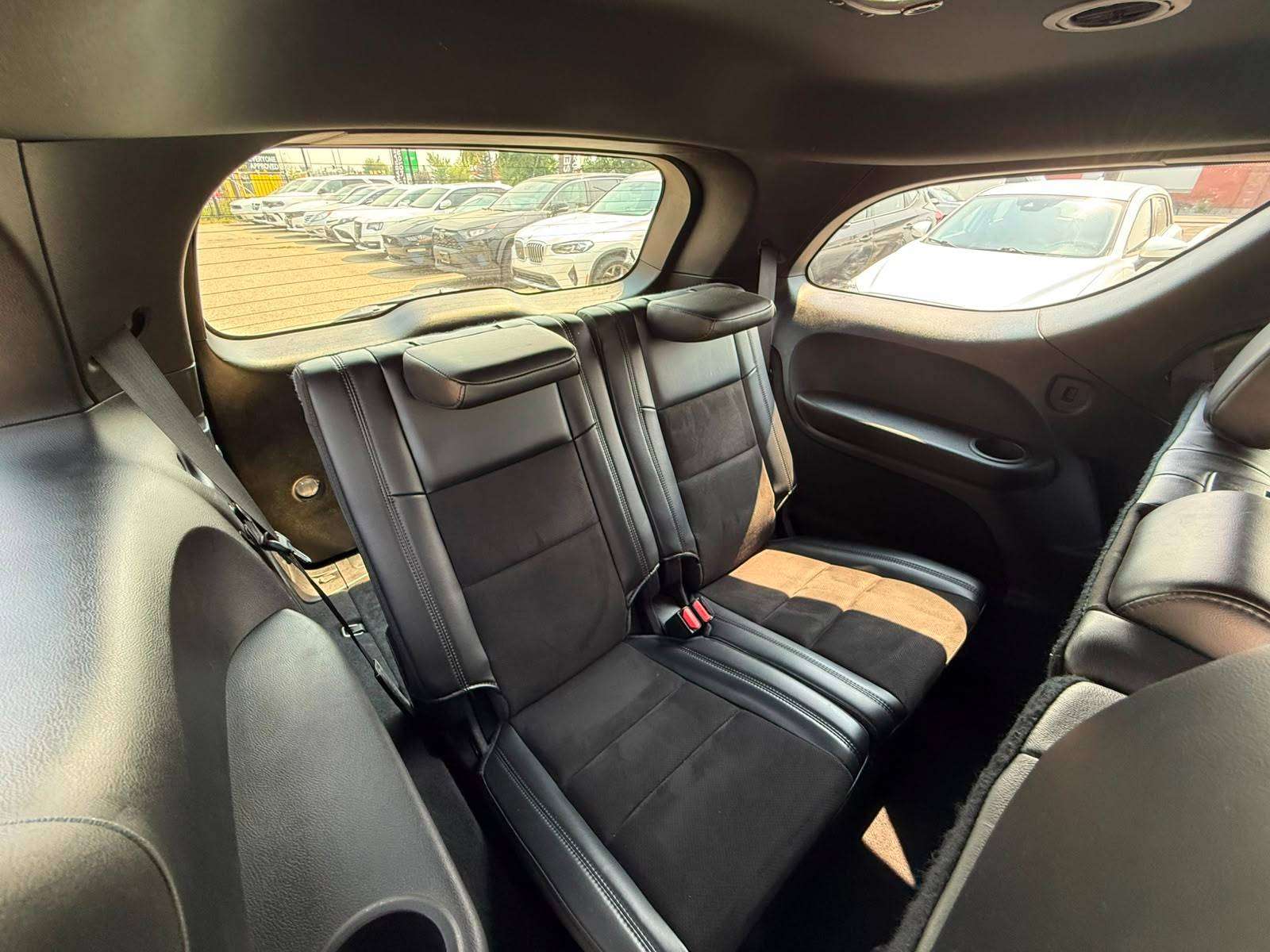 2019 Dodge Durango — view 9