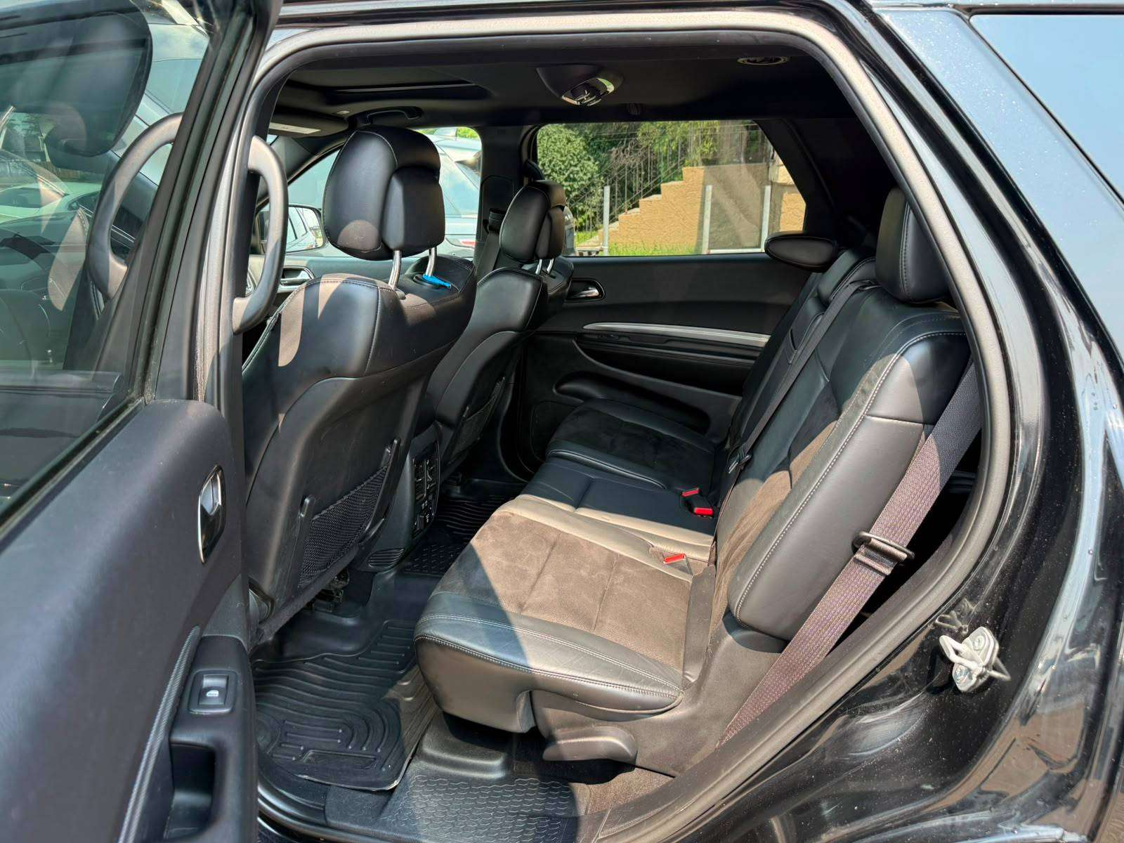 2019 Dodge Durango — view 11