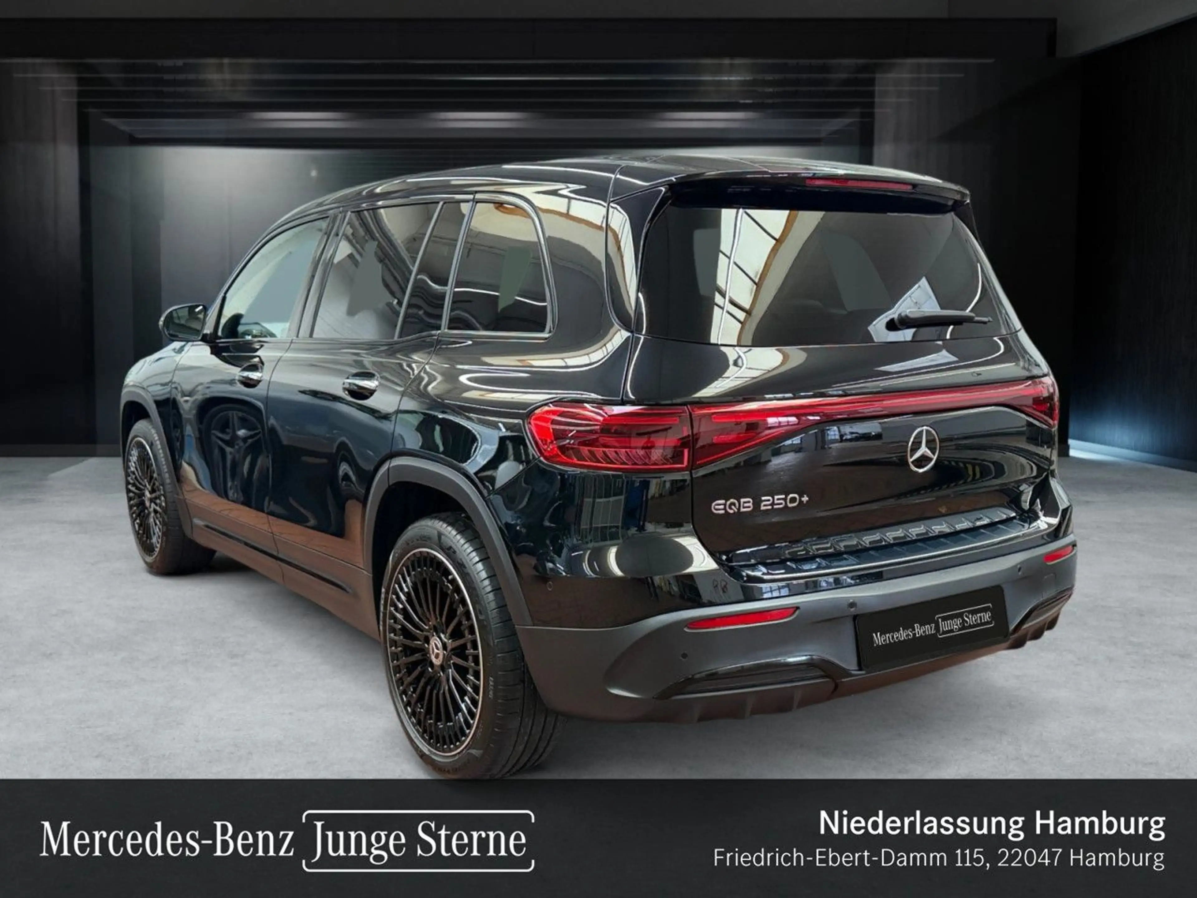 Mercedes-Benz EQB 250 AMG+NIGHT+PLUS-PAKET+AHK+KAMERA+BURMESTER — photo 9