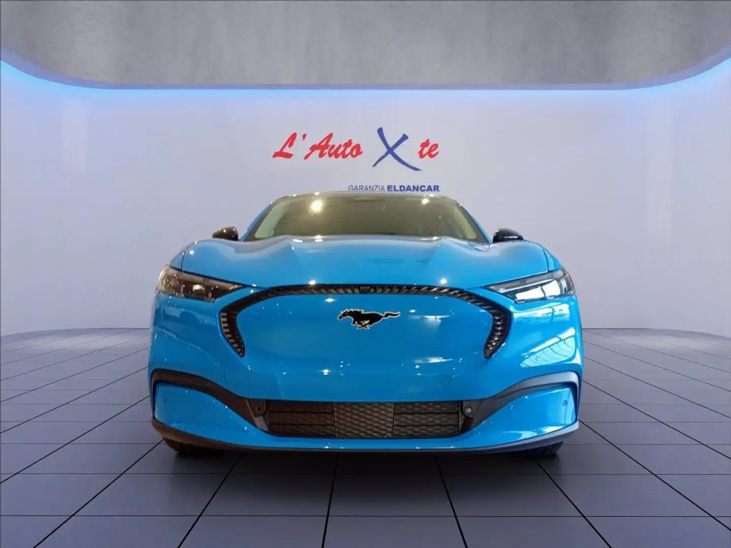 Ford Mustang Mach-E standard range rwd 268cv auto Blu/Azzurro - 2