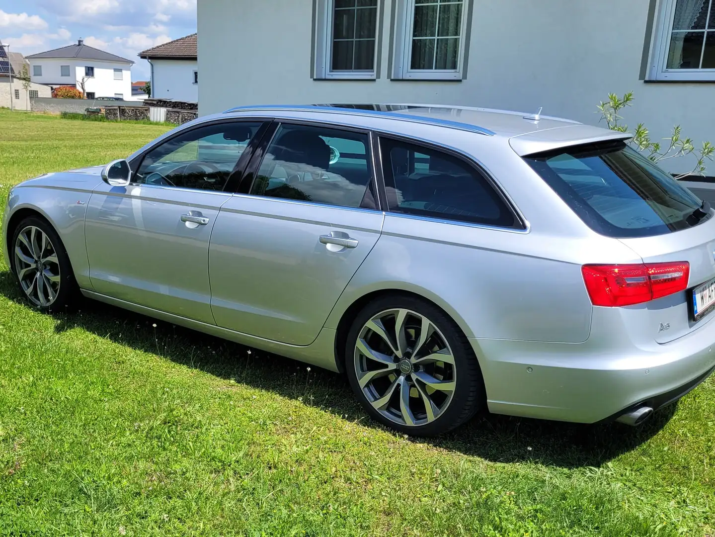 Audi A6 Avant 3,0 TDI quattro DPF S-tronic Silber - 2