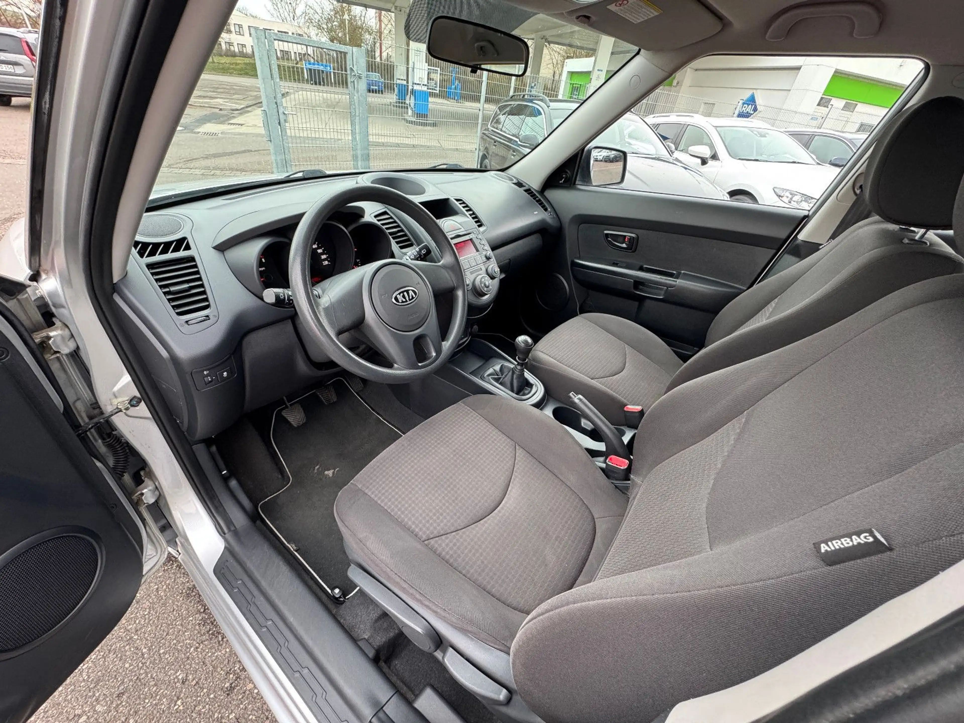 Kia Soul Attract TÜV / HU / NEU — photo 15