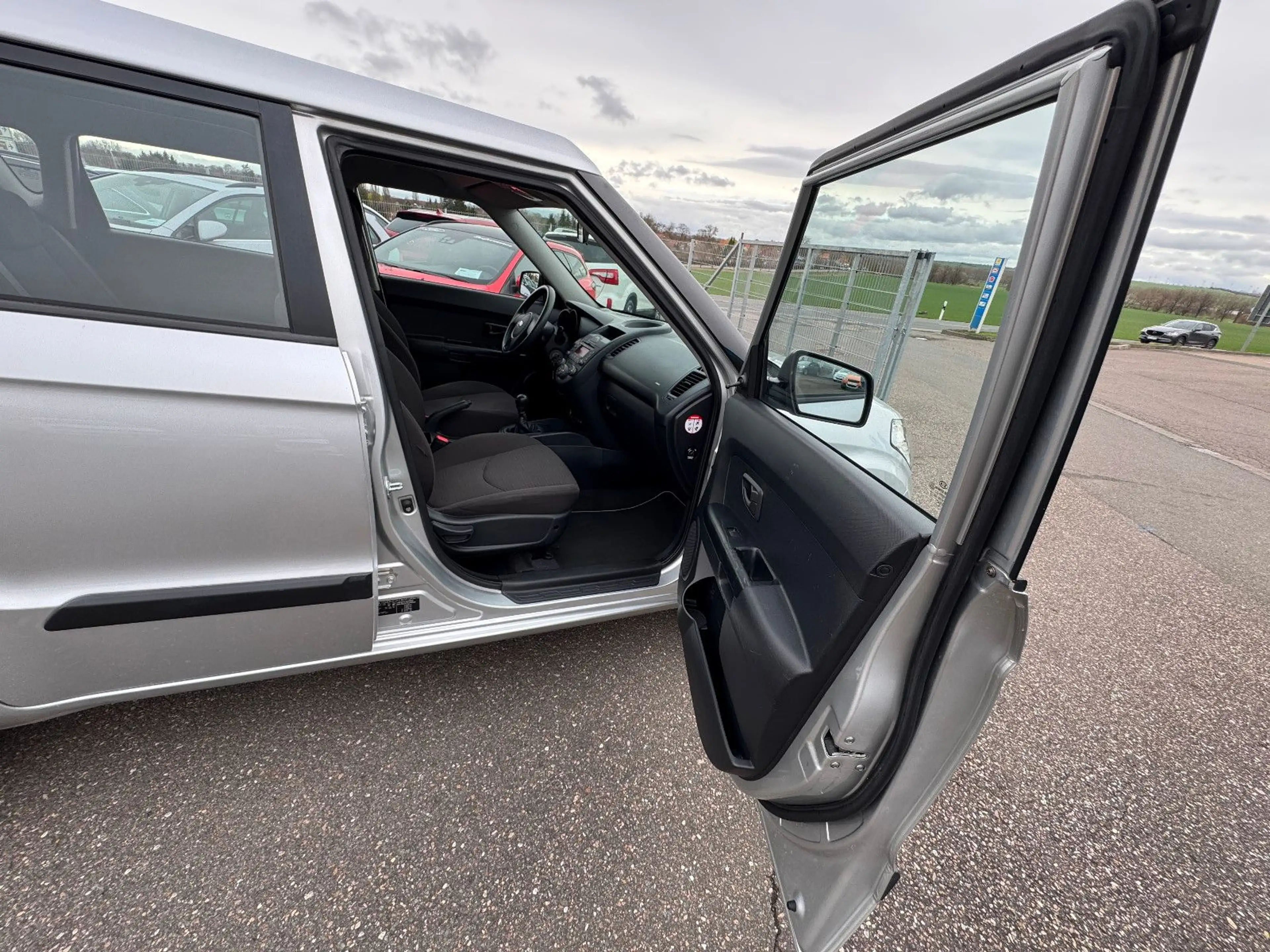 Kia Soul Attract TÜV / HU / NEU — photo 13