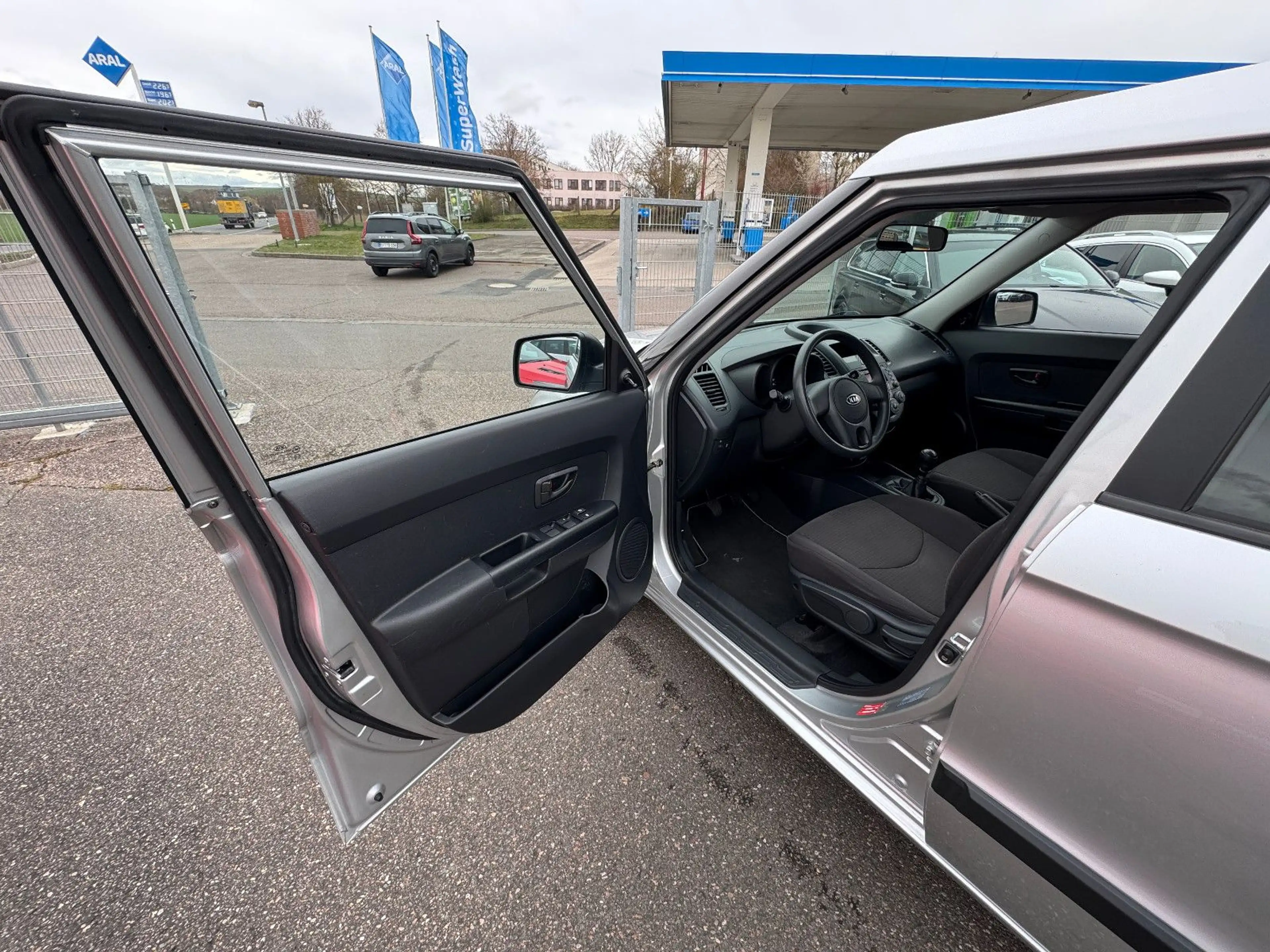 Kia Soul Attract TÜV / HU / NEU — photo 9