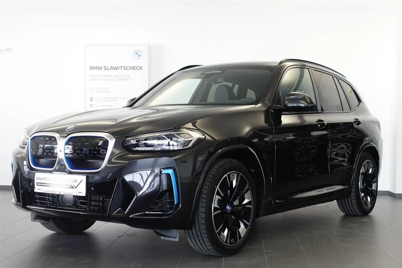BMW iX3 G08 Impressive Šedá - 1