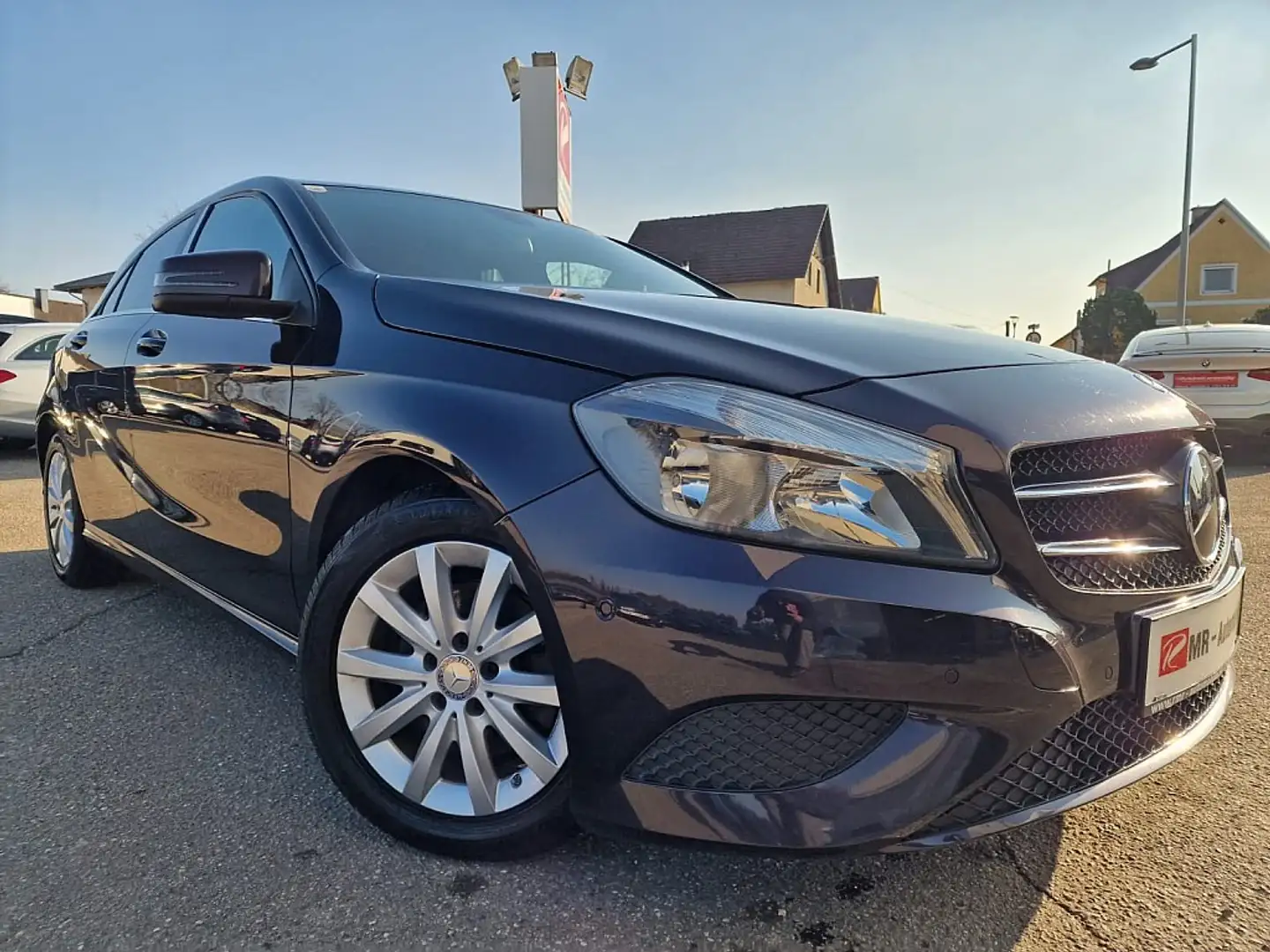 Mercedes-Benz A 200 CDI BlueEfficiency 4MATIC Aut. Schwarz - 1